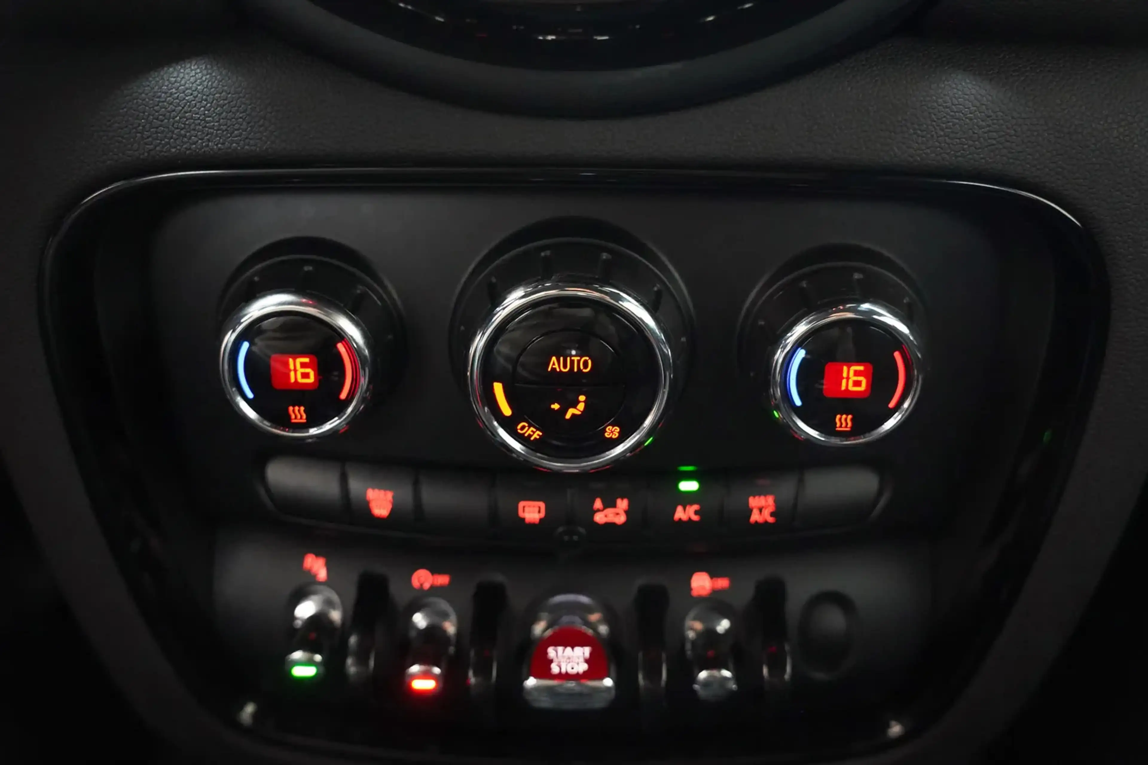 MINI Cooper Clubman 1.5 Salt Business [ Navi Climate Trekhaak ] — photo 8