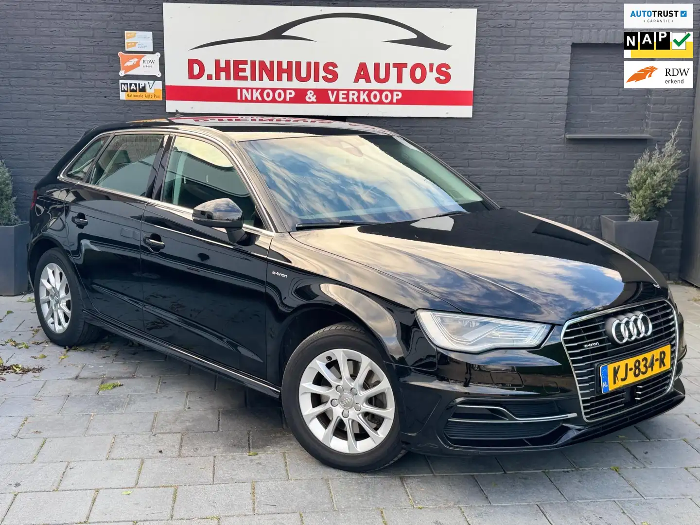 Audi A3 Sportback 1.4 e-tron PHEV Pro Line plus *APK NIEUW Noir - 1