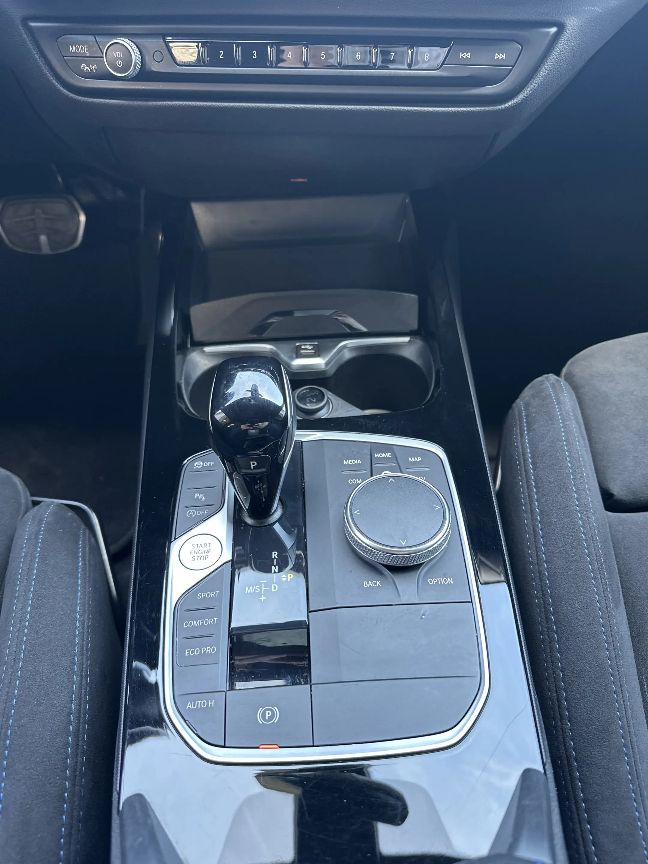 BMW 135 i xDrive NAV+LED+KEYLESS+KAMERA+H&K+19ZO+1HD — photo 15
