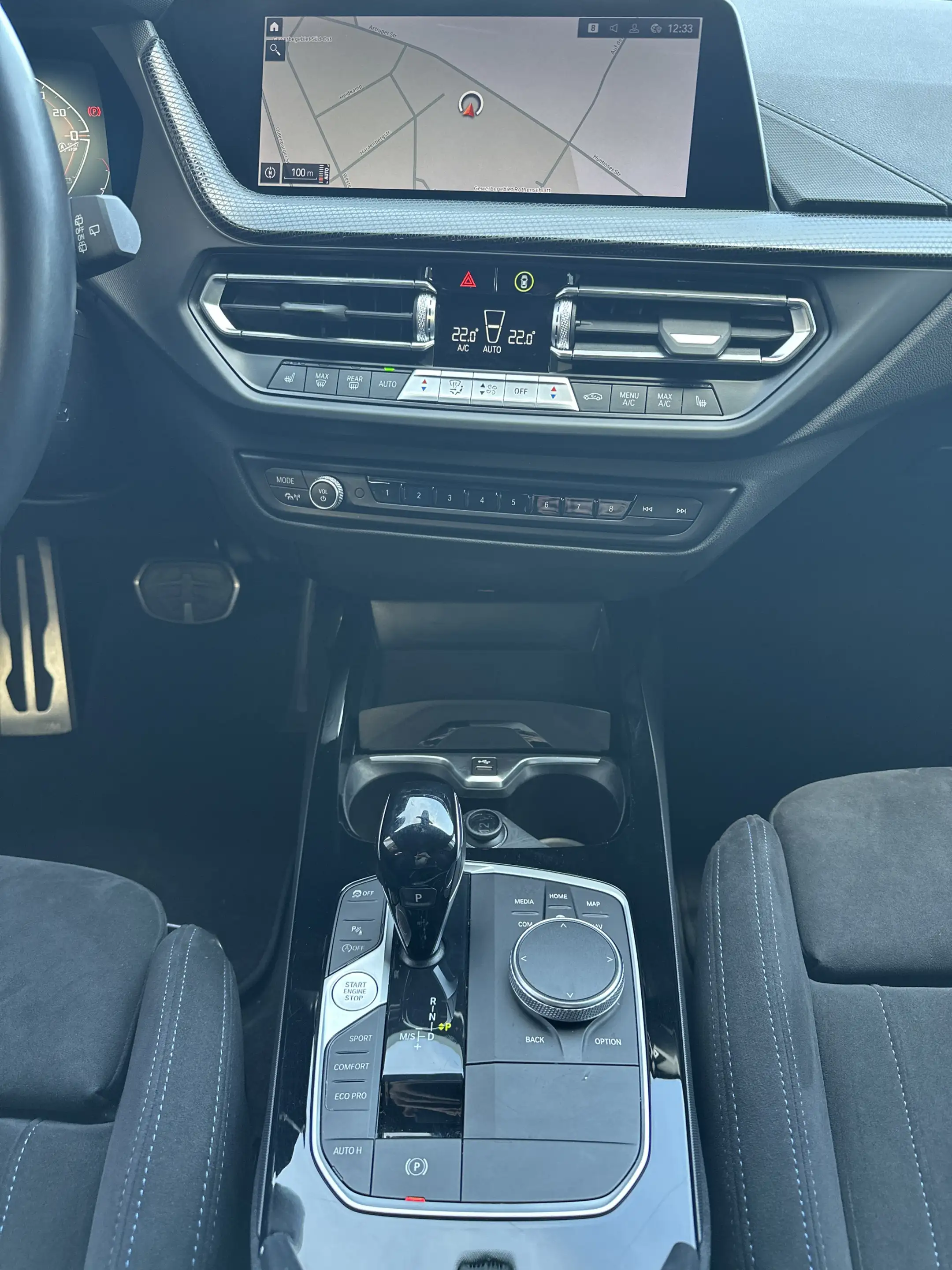 BMW 135 i xDrive NAV+LED+KEYLESS+KAMERA+H&K+19ZO+1HD — photo 14