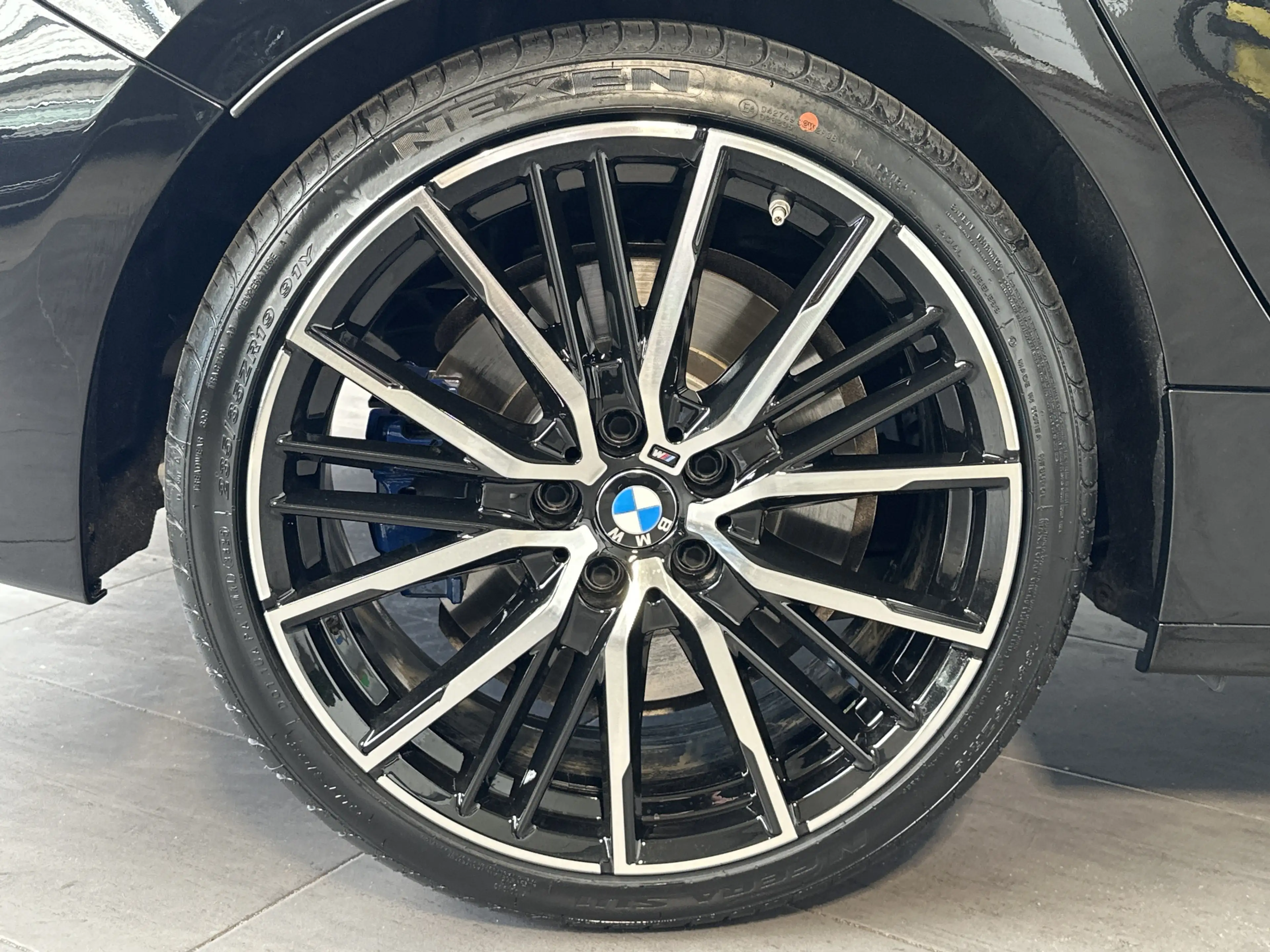 BMW 135 i xDrive NAV+LED+KEYLESS+KAMERA+H&K+19ZO+1HD — photo 3