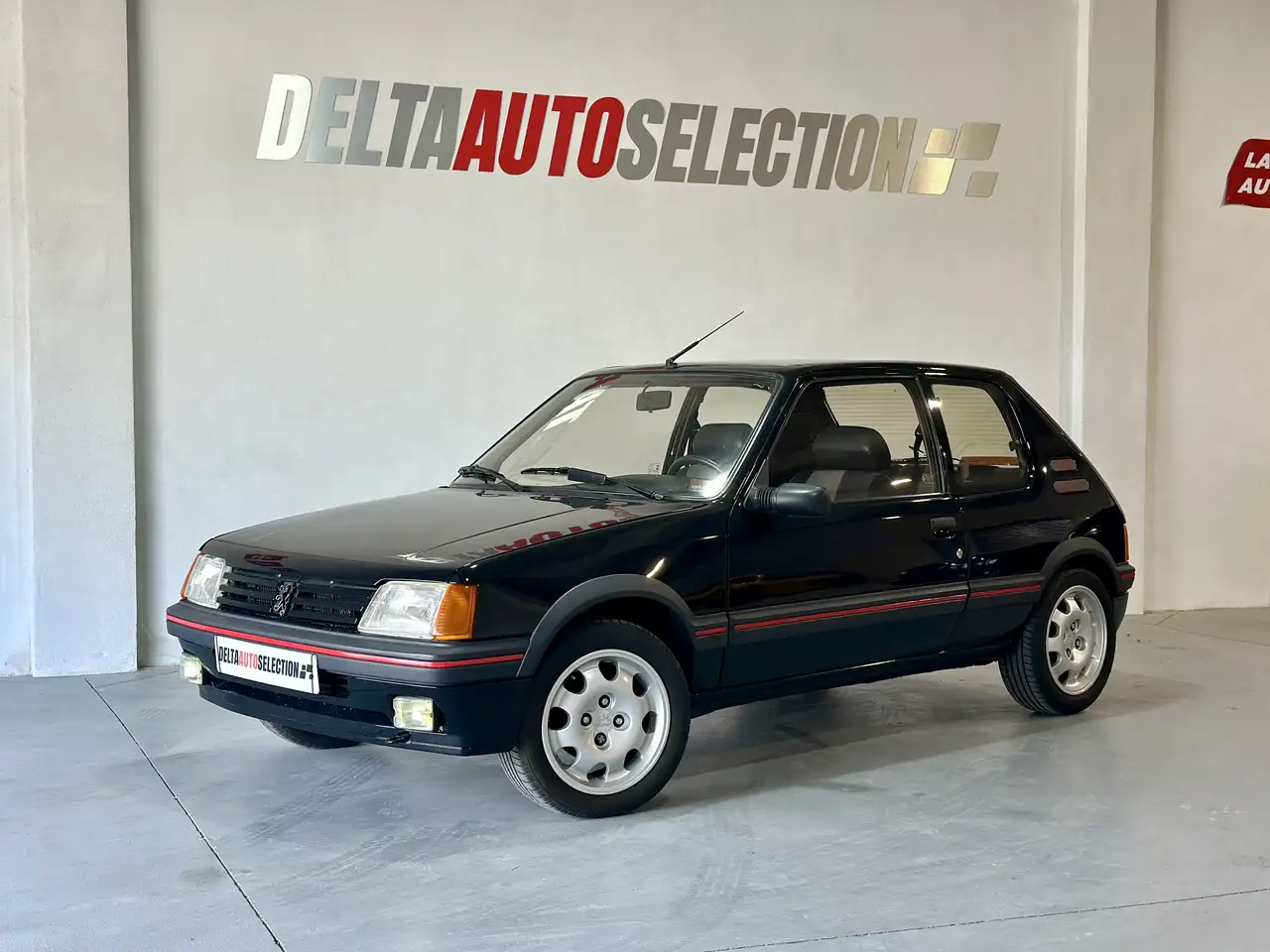 Peugeot 205 1.9i GTi, foto 1