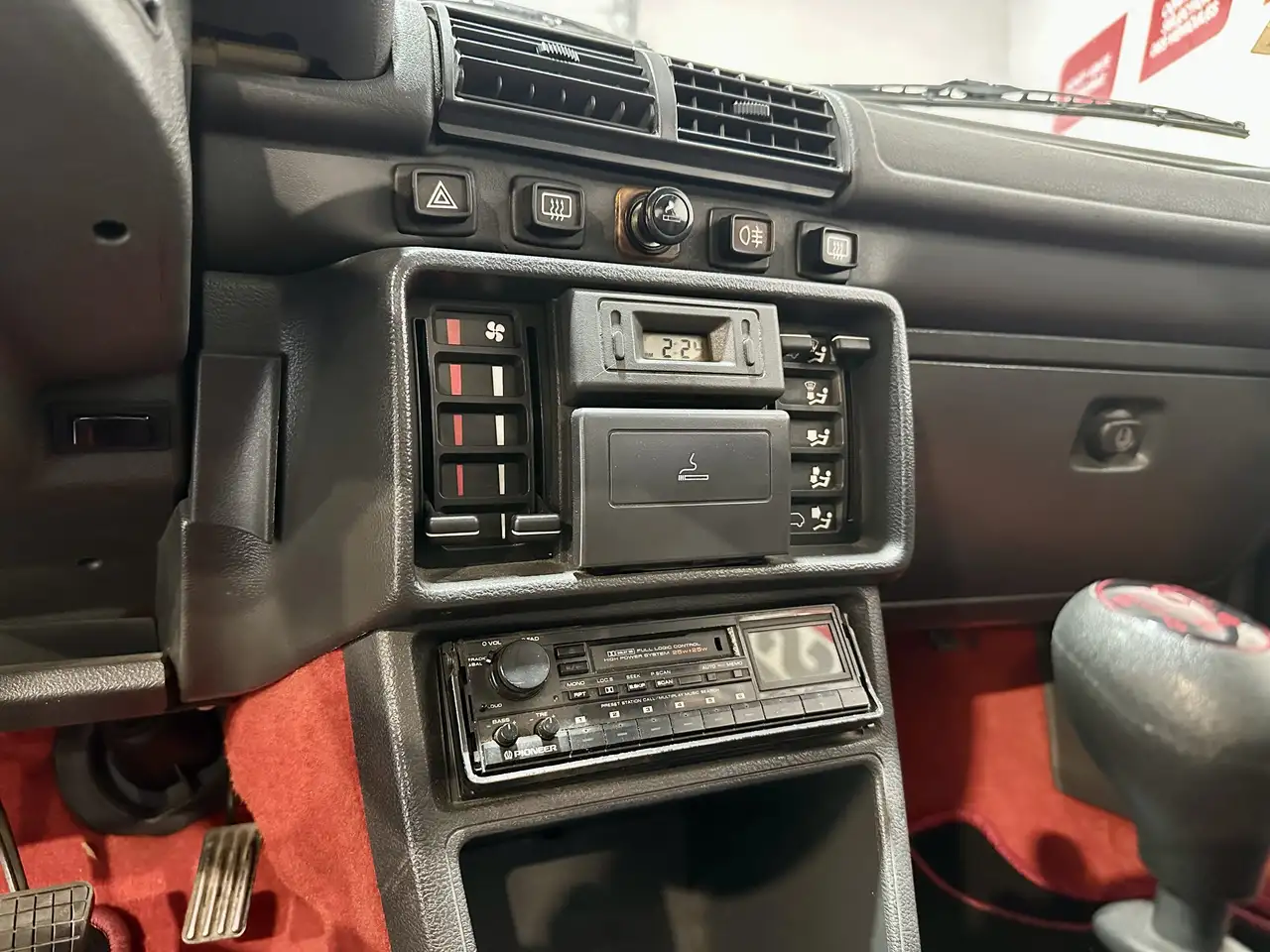 Peugeot 205 1.9i GTi, foto 11
