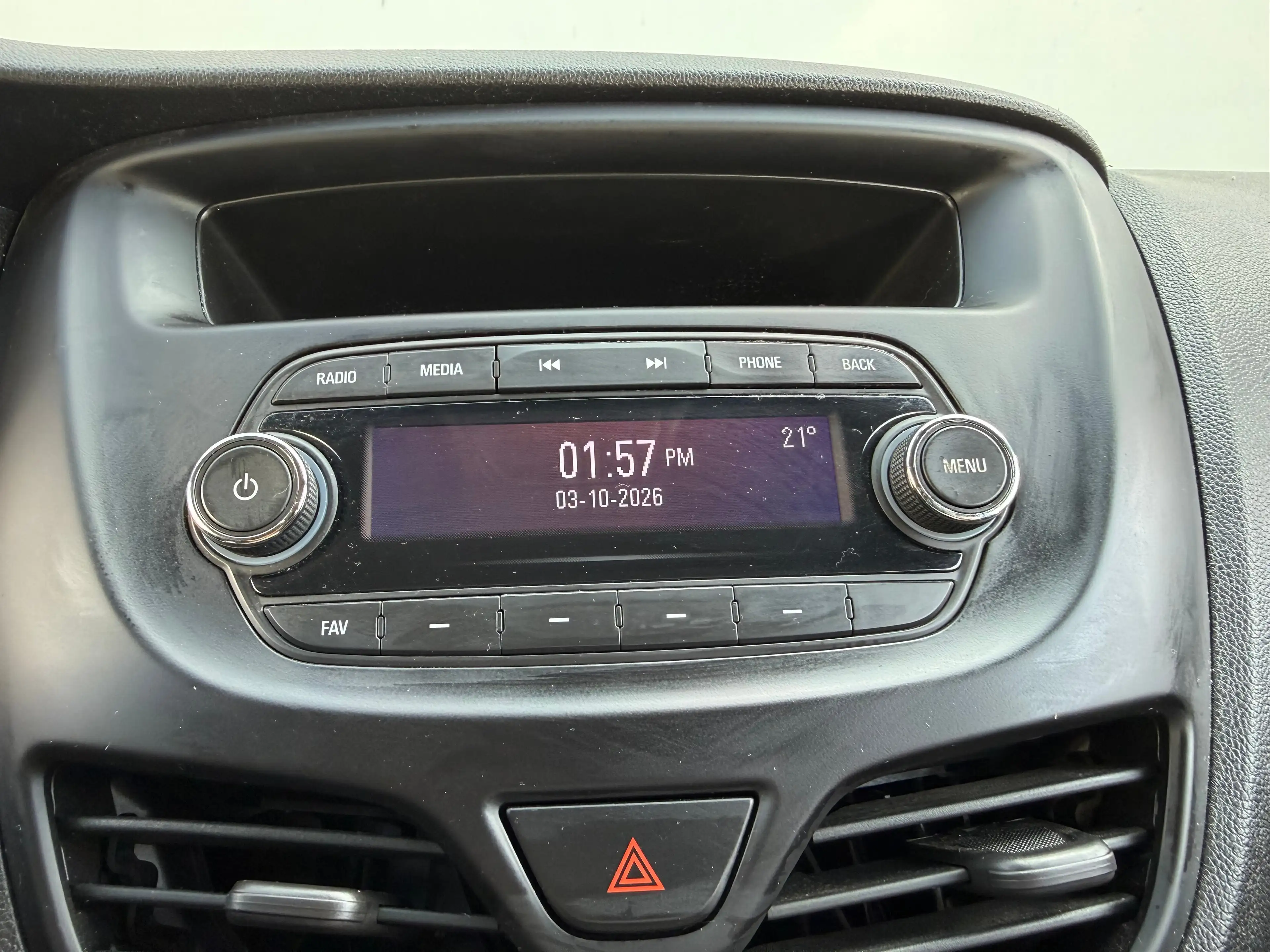 Opel Karl 1.0 75pk Edition | AIRCO| BLUETOOTH| CRUISE CONTRO — photo 20