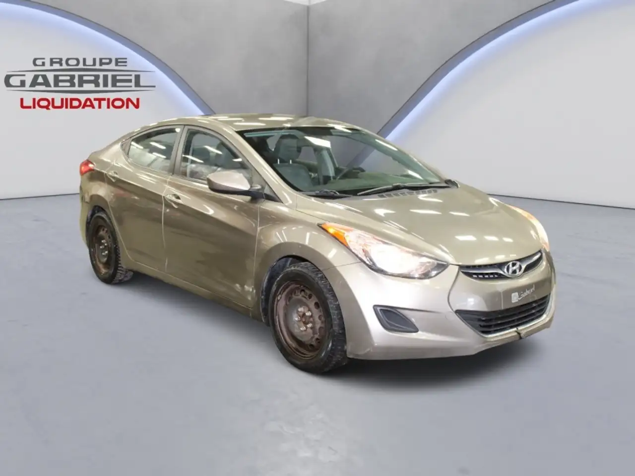 Hyundai ELANTRA снимка Hyundai ELANTRA
