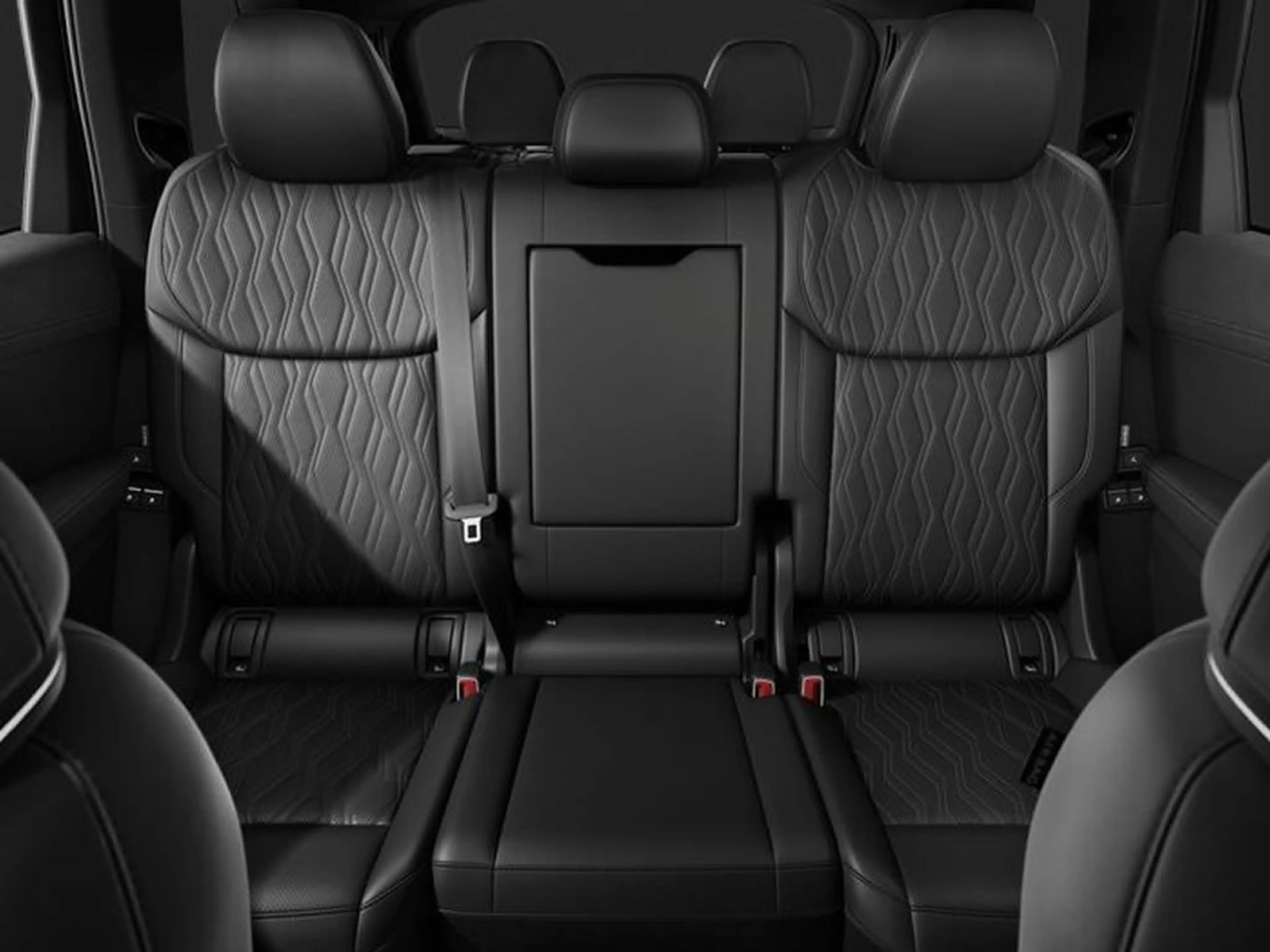 Audi Q7 SUV TDI qu. tiptr. Luft PANO Stdhzg 23 AHK — photo 8