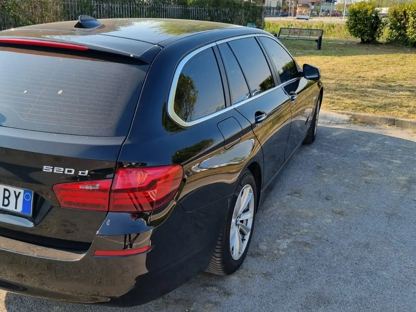 BMW 520 520d Touring Business 190cv auto - 2