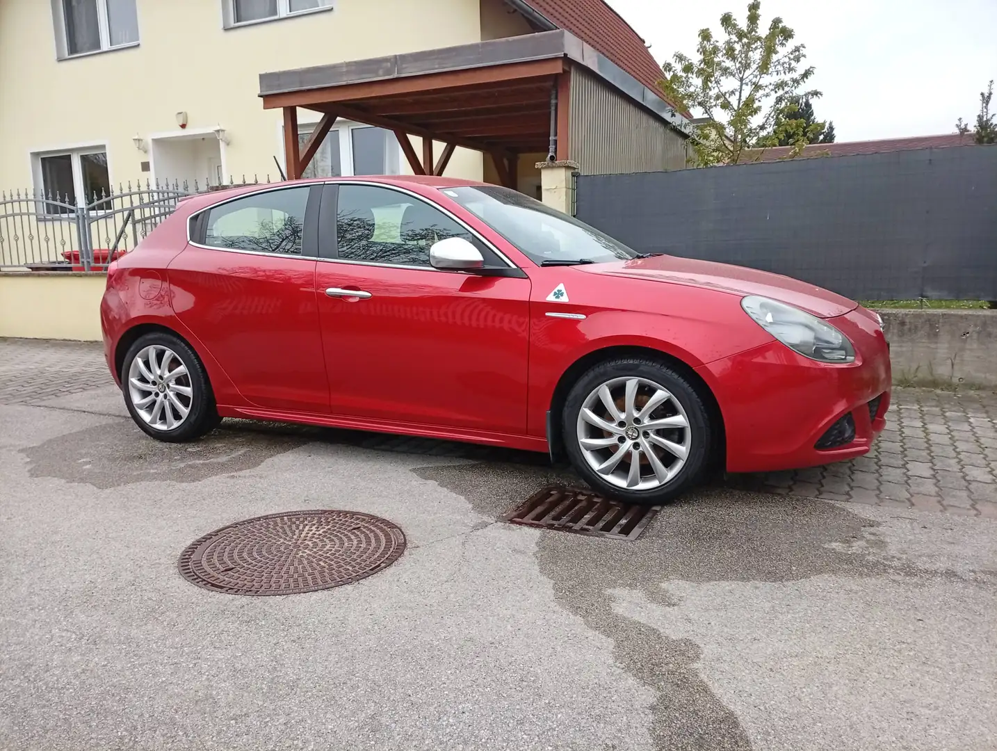 Alfa Romeo Giulietta Giulietta 1,4 TB Multi Air Distinctive Distinctive Rot - 2