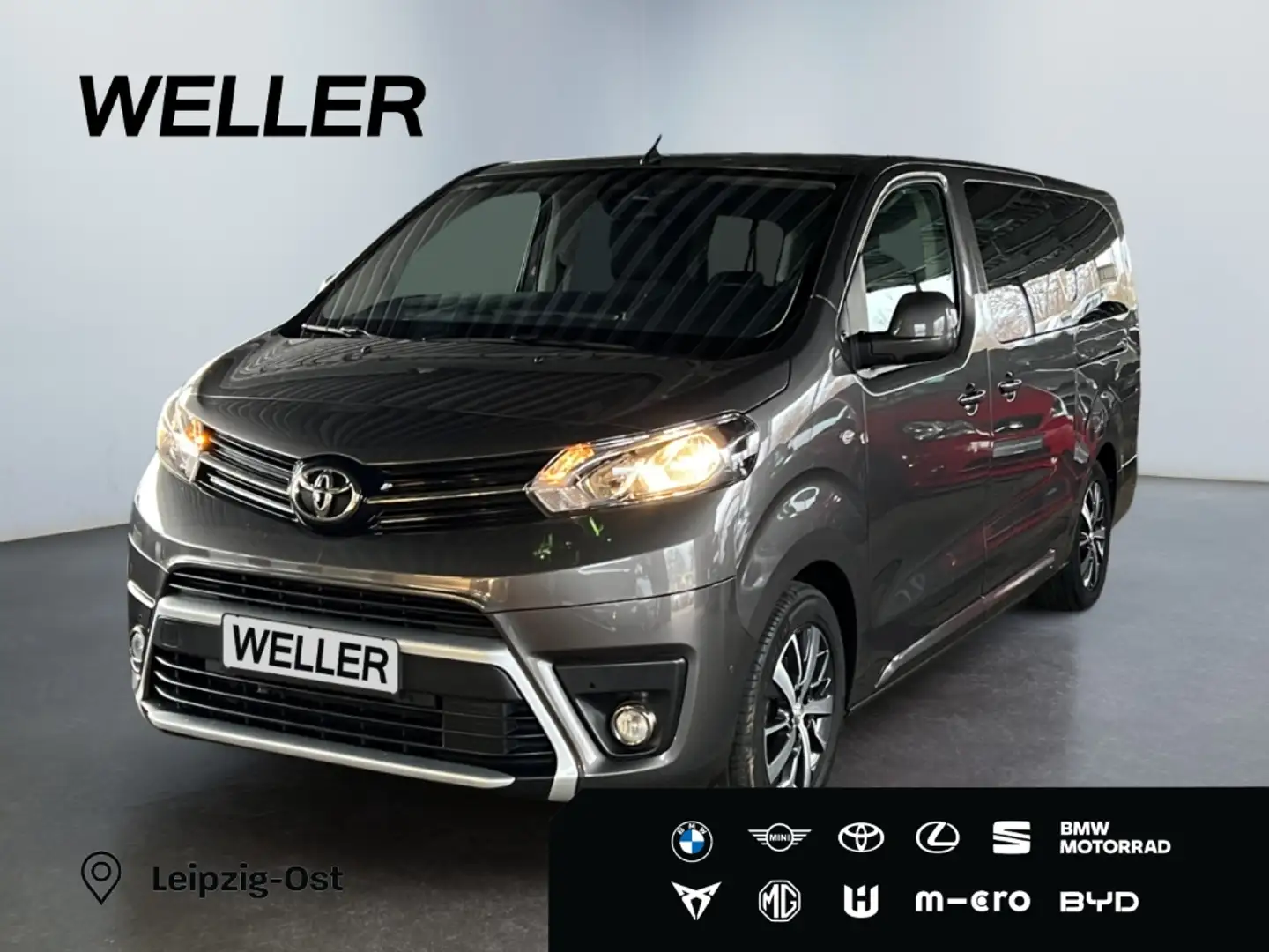 Toyota Proace 2,0l-D-4D L2 Verso Team D *HUD*ACC*CAM*SHZ* Grau - 1