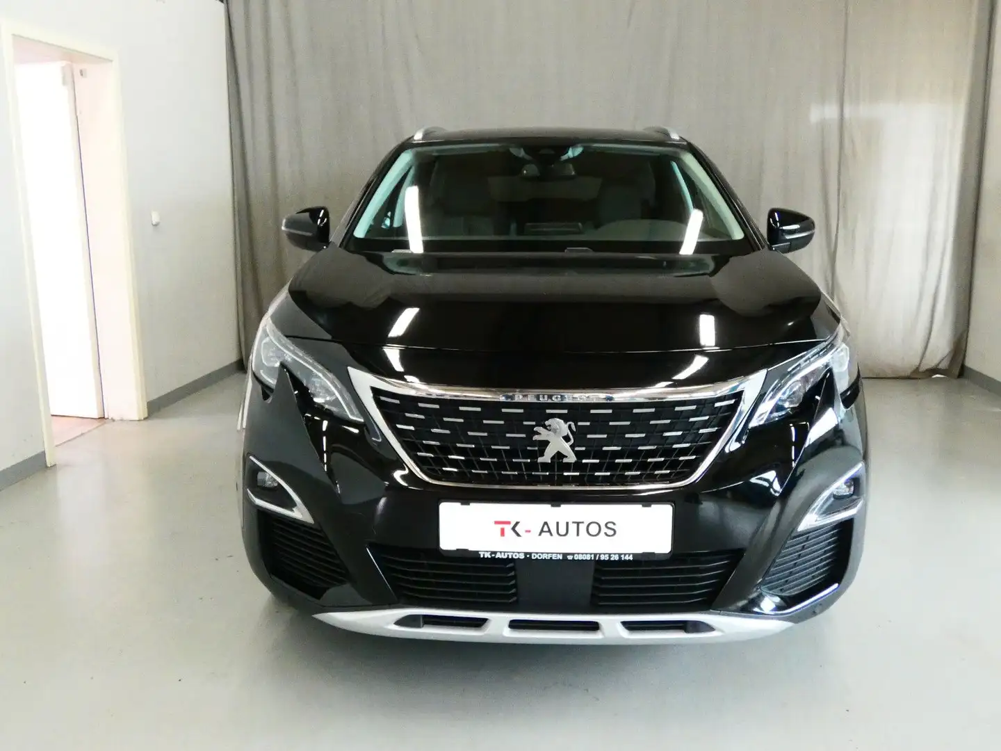 Peugeot 3008 Allu-Business,1.Hand,Navi,LED,Tempo,Massage Noir - 2