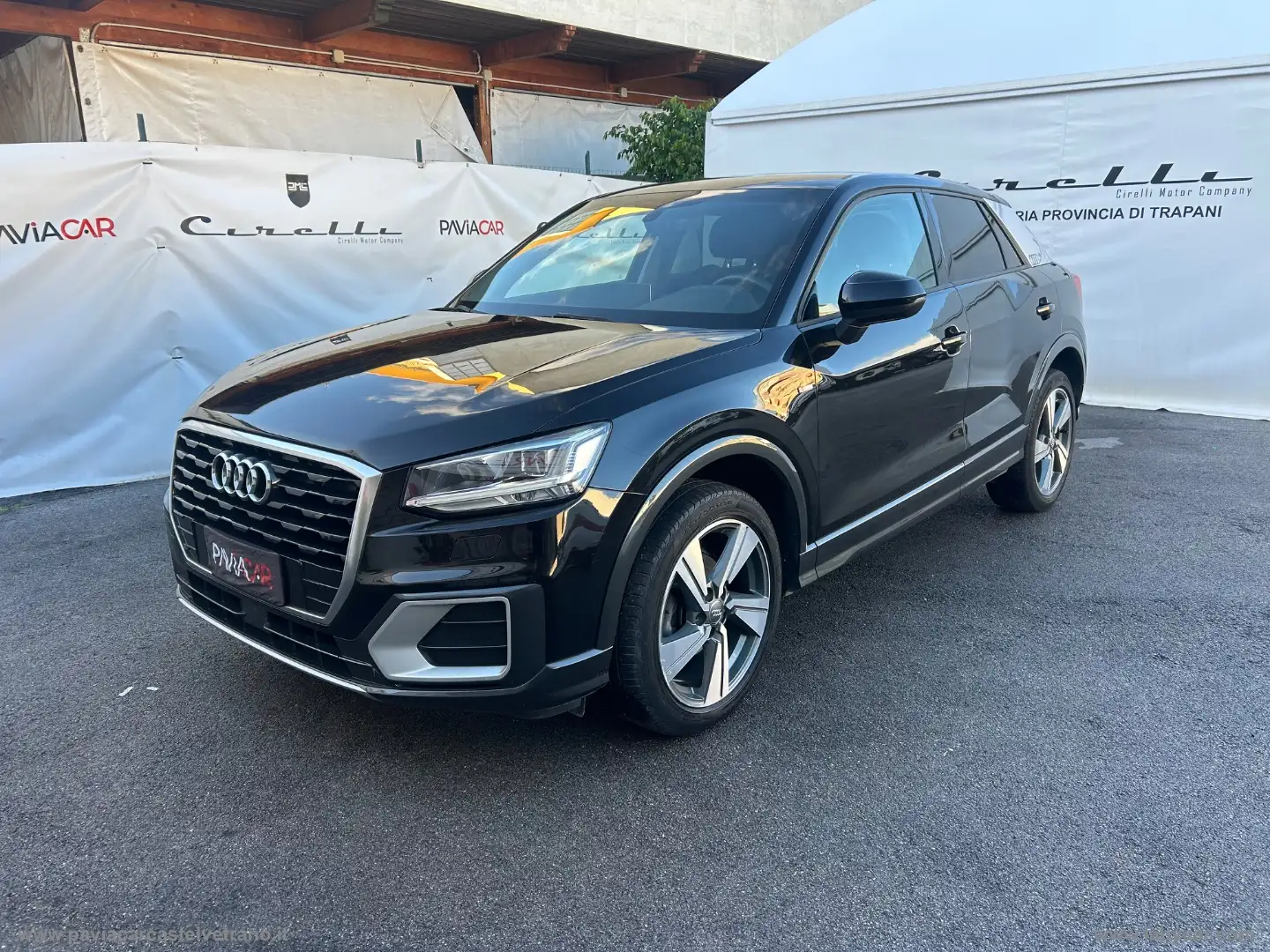 Audi Q2 30 TDI S tronic Identity Black Noir - 2