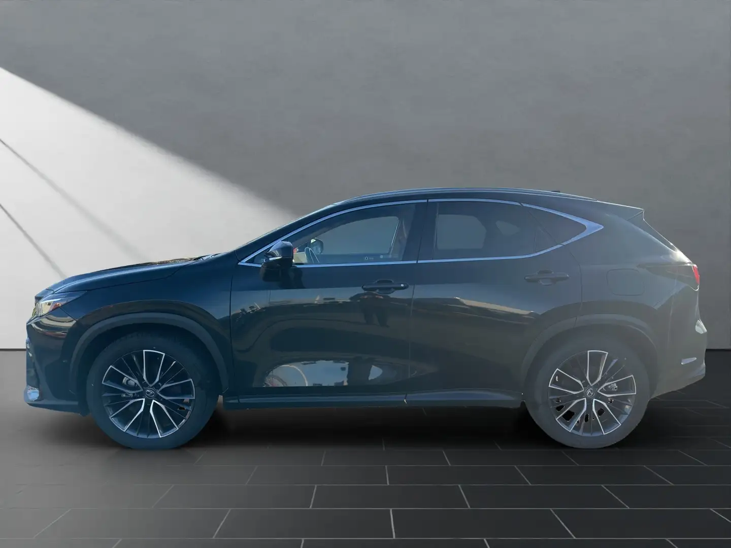 Lexus NX 350h LUXURY MARK LEVINSON Schwarz - 2