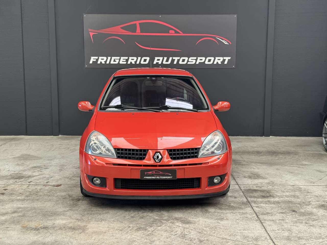 Renault Clio 3p 2.0 16v Sport Team 182cv