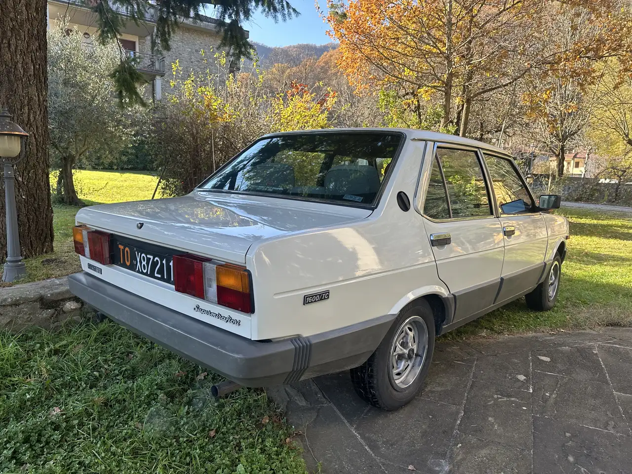 Fiat 131 4p 1.6 Supermirafiori 1600/TC, foto 4