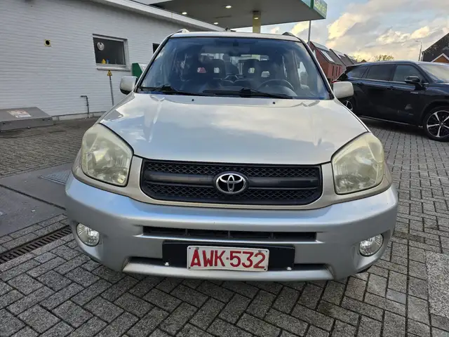 Toyota RAV4 1.8i VVT-i 16v 4x2 X