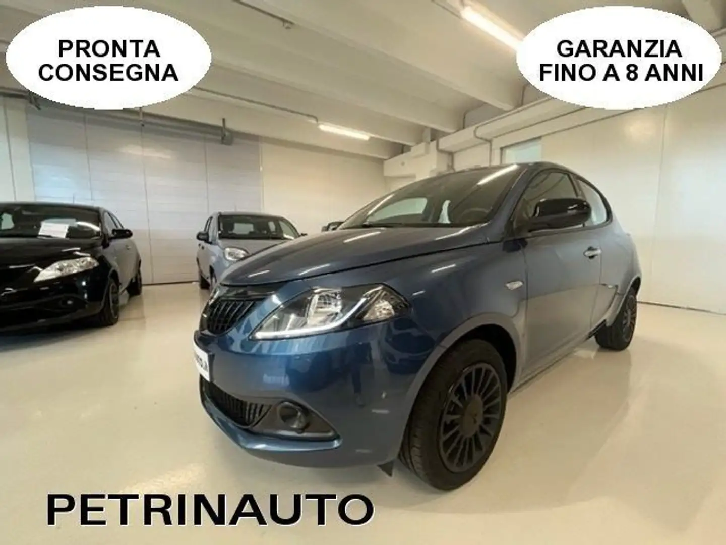 Lancia Ypsilon 1.0 SILVER 5p MY23 Hybrid Blauw - 1