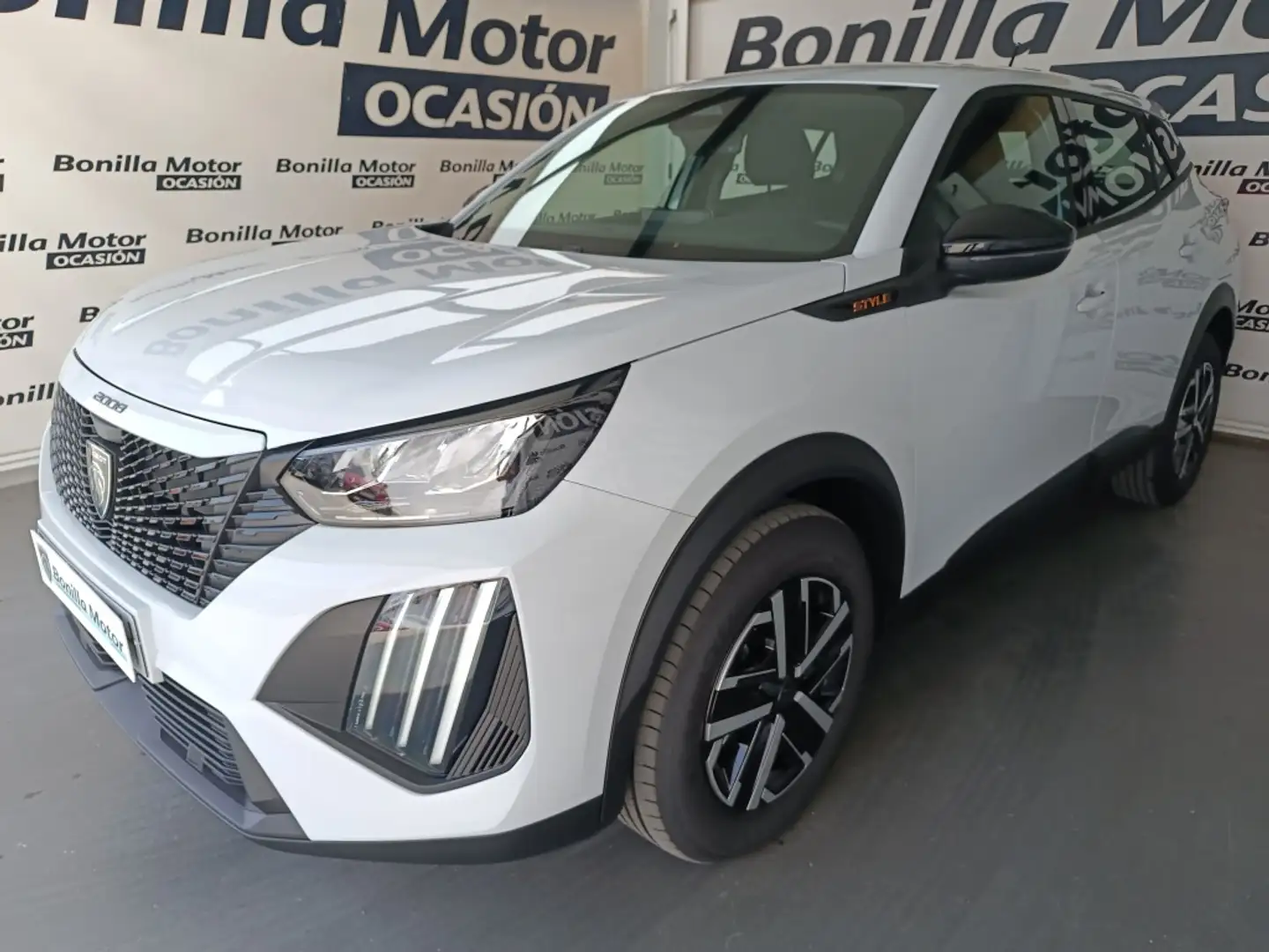 Peugeot 2008 Hybrid Style eDCS6 145 Blanco - 1