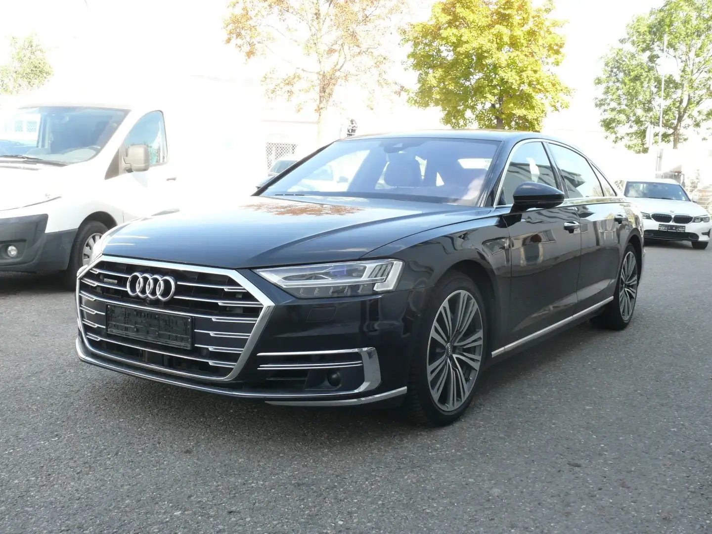 Audi A8 50 TDI L quattro Schwarz - 2