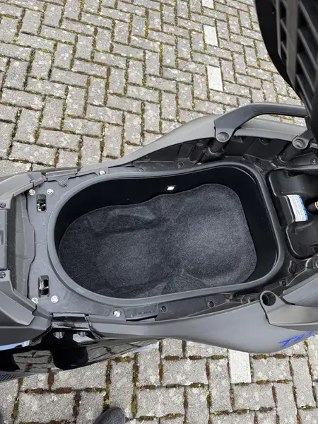 Yamaha TMAX 560 - foto 8