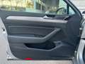 Volkswagen Passat Highline 2,0 TDI SCR DSG / VIRTUAL COCKPIT / MA... Silber - thumbnail 24