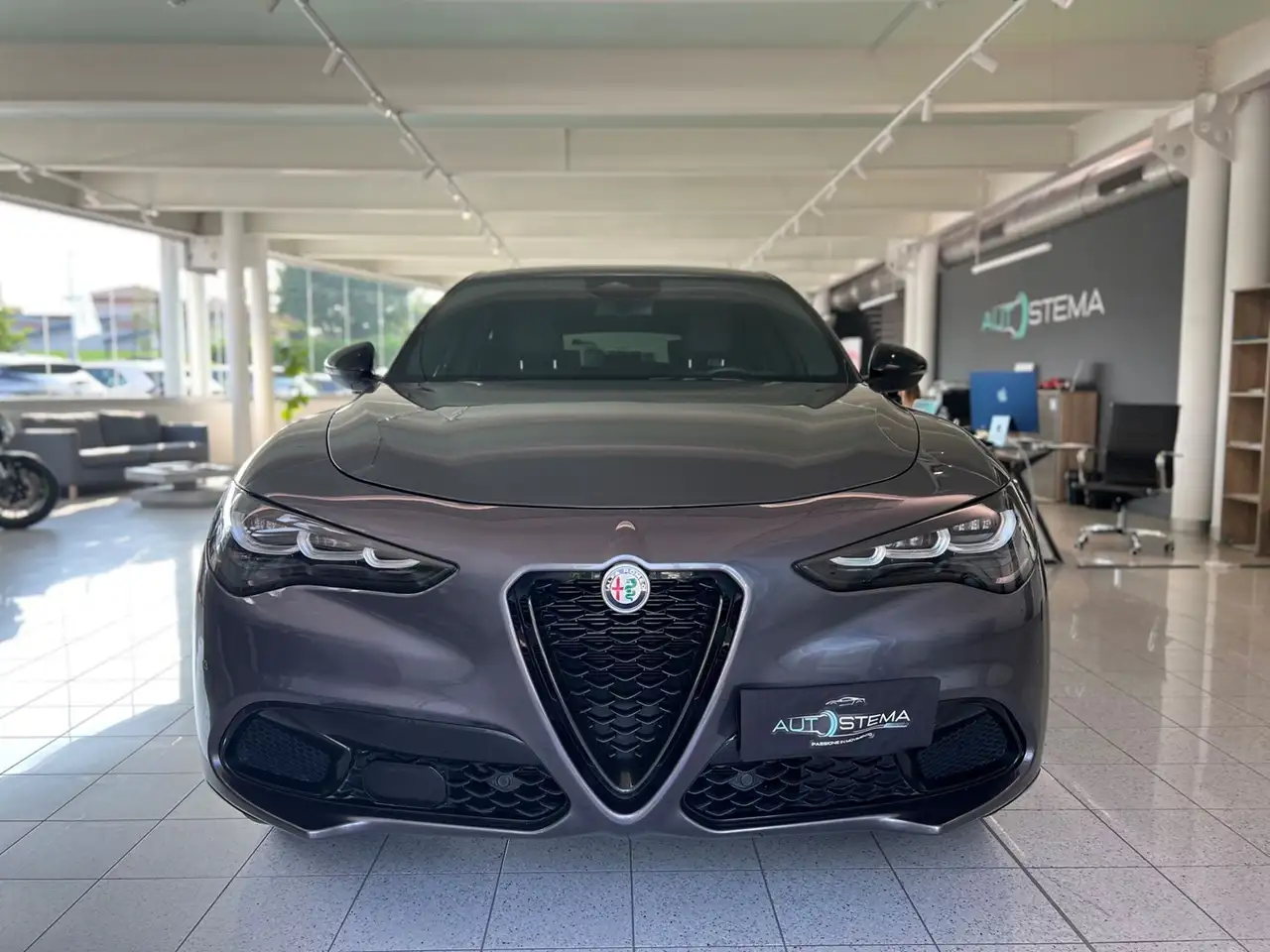 Alfa Romeo Stelvio 2024