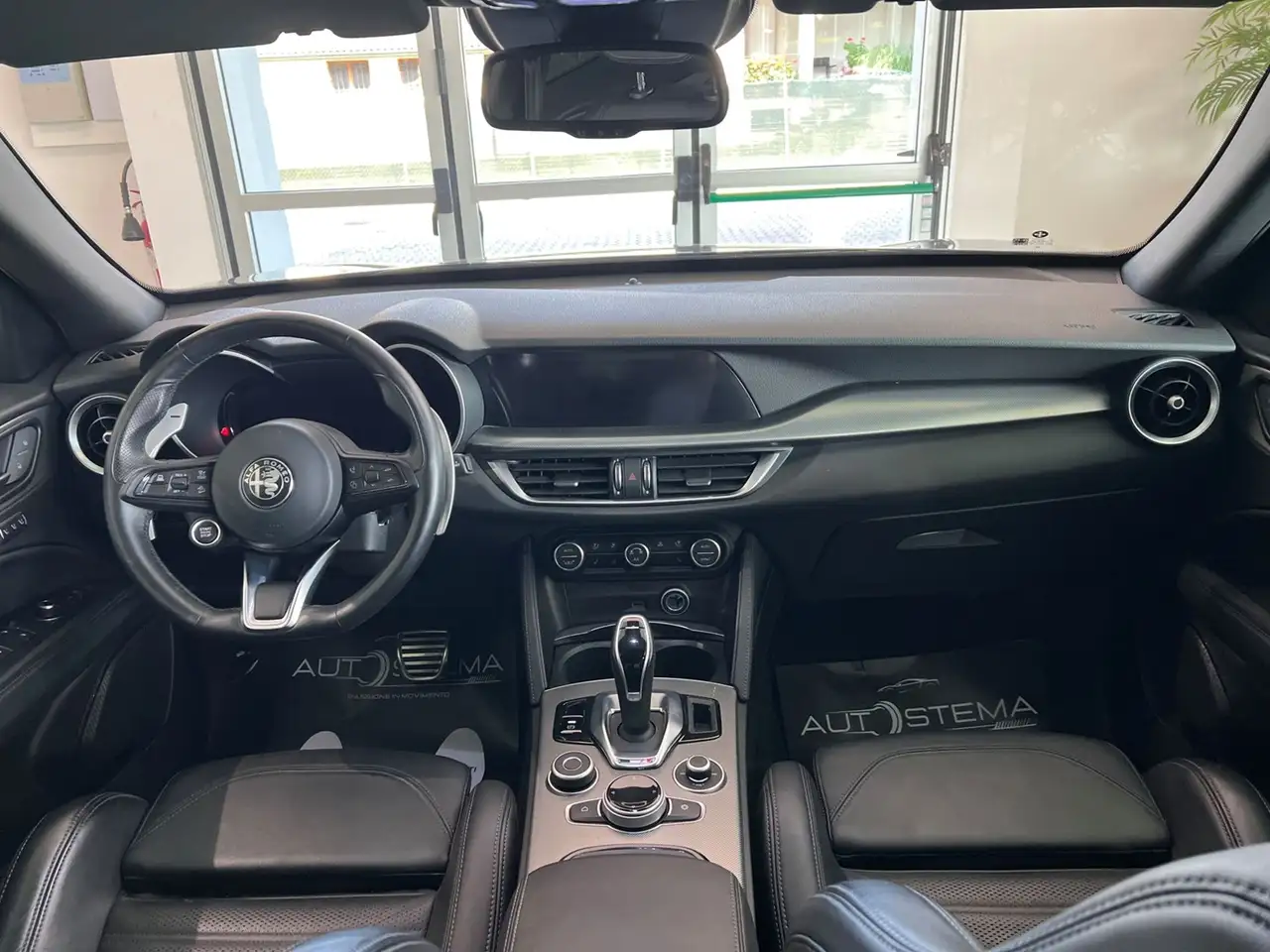 Alfa Romeo Stelvio 2024 — фото 13