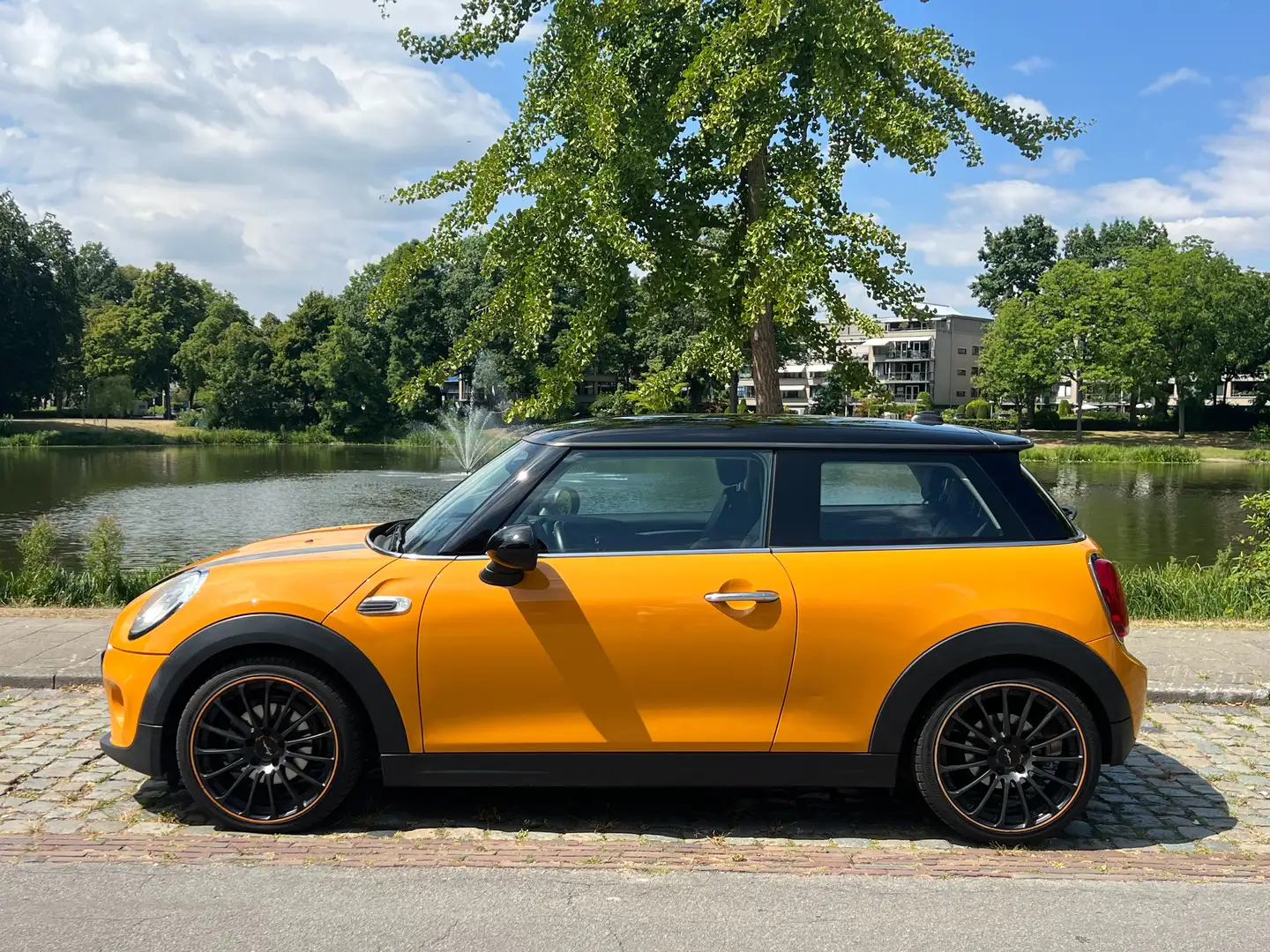 MINI Cooper Cooper 1.5 Cooper Salt Orange - 1
