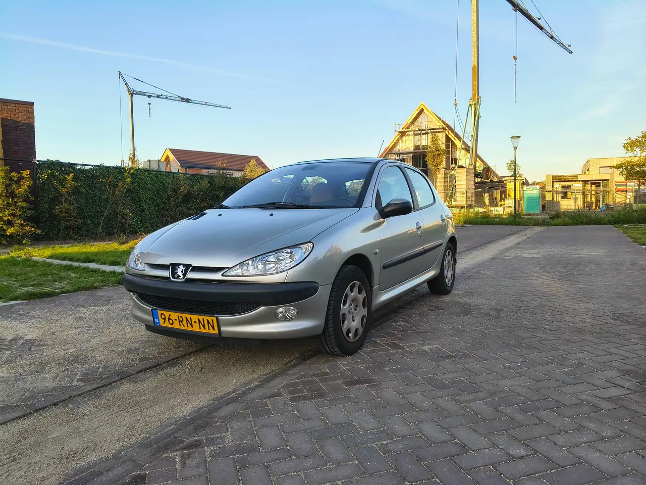 Peugeot 206