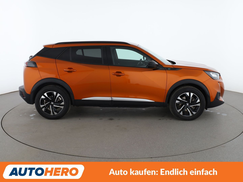 Peugeot e-2008 electric drive 100 kW Allure Pack Aut.*NAVI* — photo 7