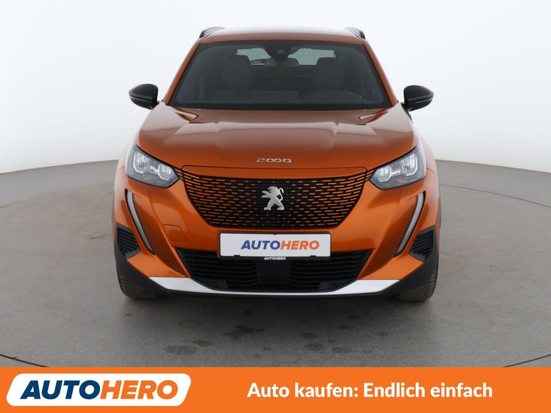 Peugeot e-2008 electric drive 100 kW Allure Pack Aut.*NAVI* — photo 9