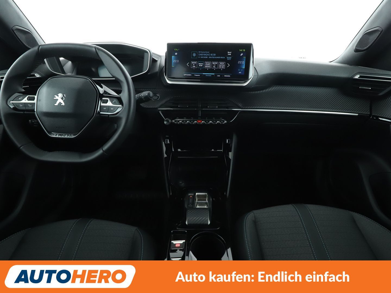 Peugeot e-2008 electric drive 100 kW Allure Pack Aut.*NAVI* — photo 12