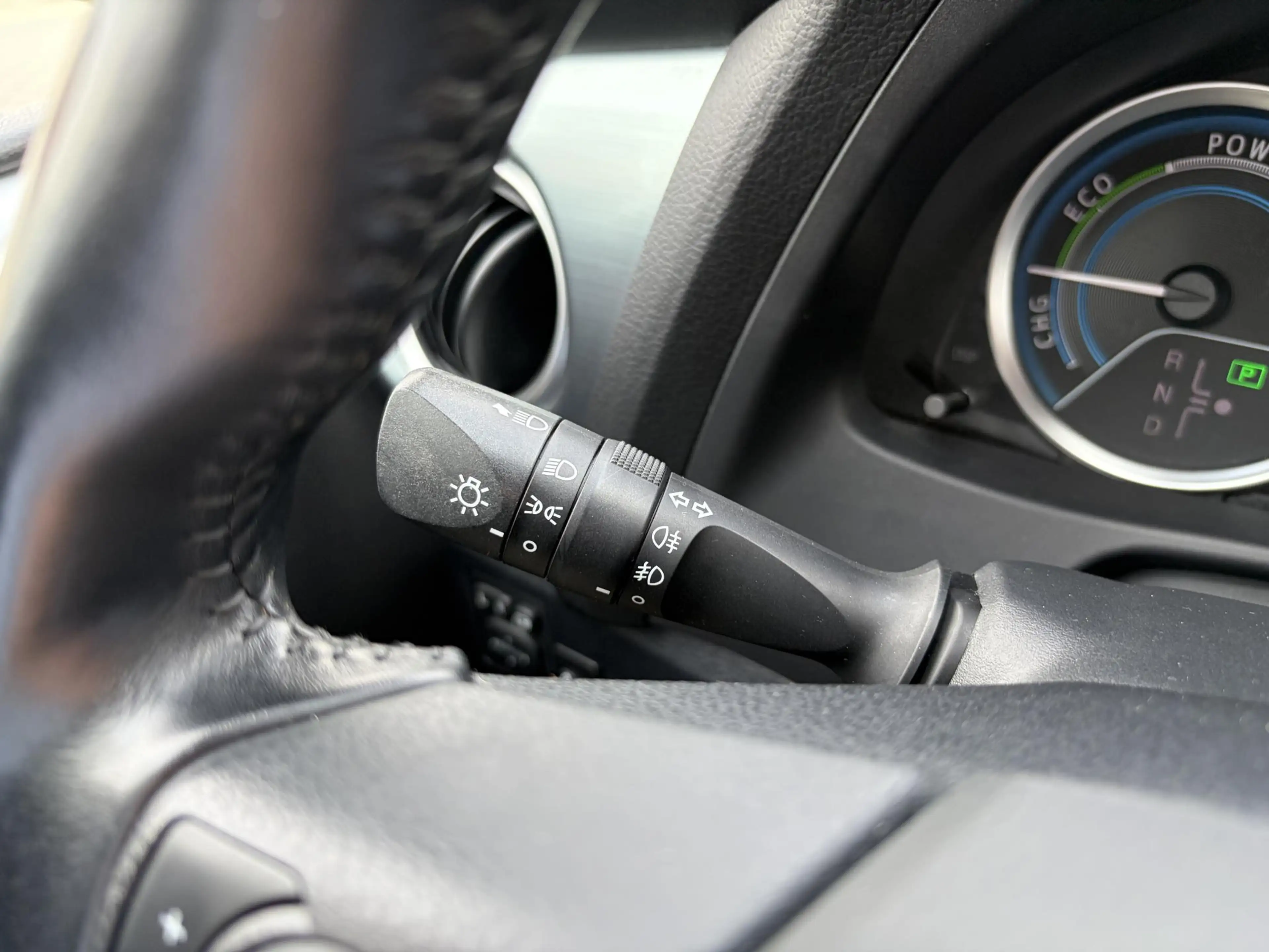 Toyota Auris Touring Sports 1.8 Hybrid Dynamic — photo 13