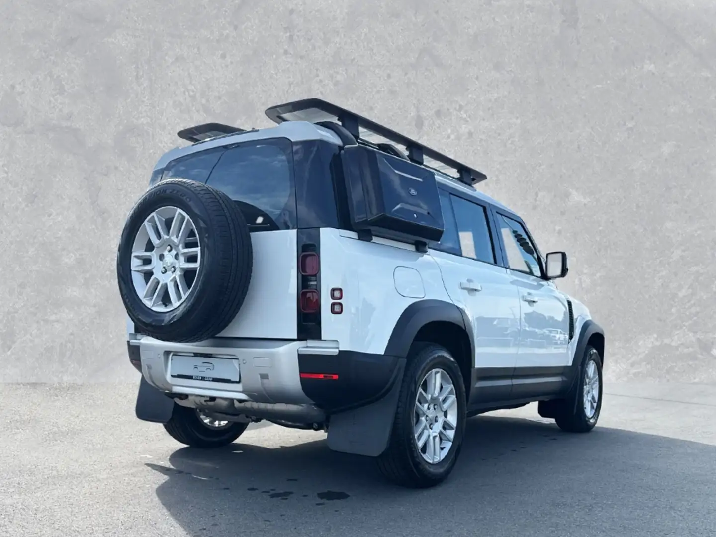 Land Rover Defender 110 D200 S AHK FahrassisPak Steckdose Blanc - 2