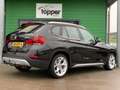 BMW X1 SDrive20i Upgrade Edition | Automaat | Navi | Crui Schwarz - thumbnail 2