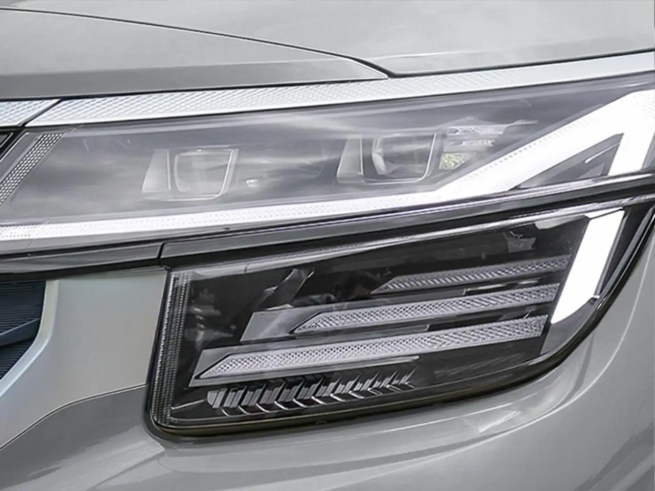Kia Seltos снимка Kia Seltos