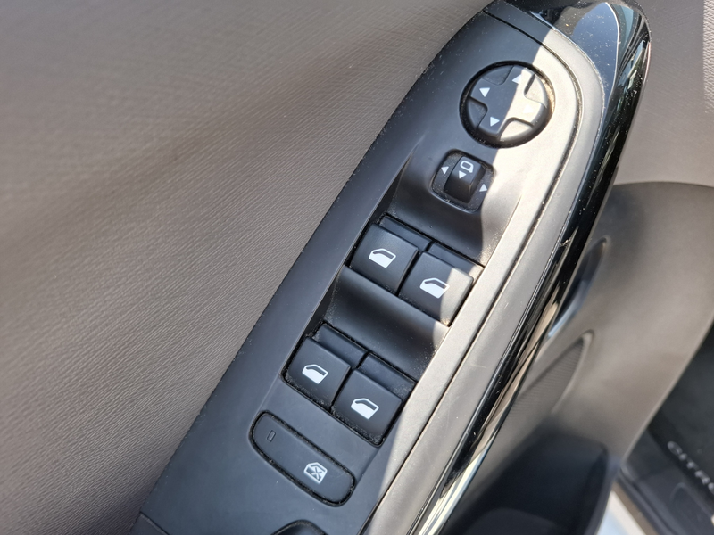 Citroen Grand C4 Picasso 1.6 BlueHDi Business 98g. 7p. | Pano | Trekhaak | — photo 15