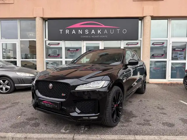 Jaguar F-Pace V6 3.0 - 380 ch Supercharged AWD BVA8 S