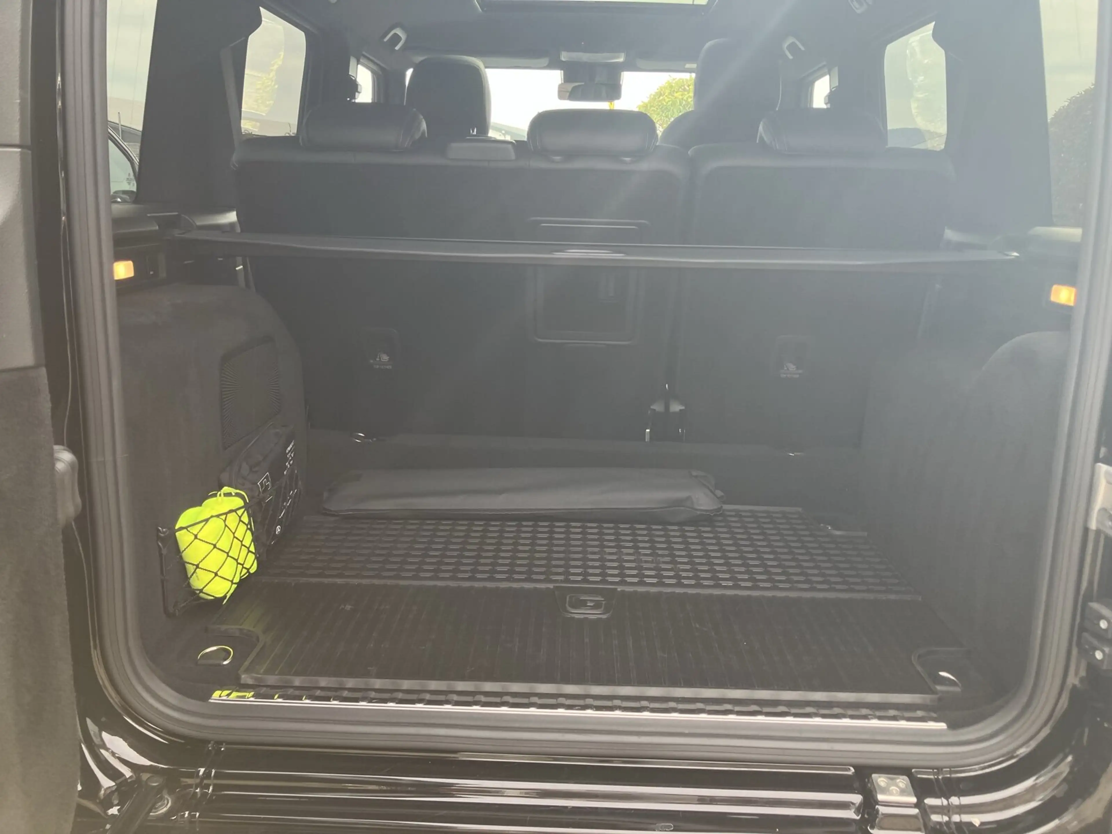 Mercedes-Benz G 400 G 400 d AMG Line/COMAND APS/Navi/SHD/Distronic LED — photo 8