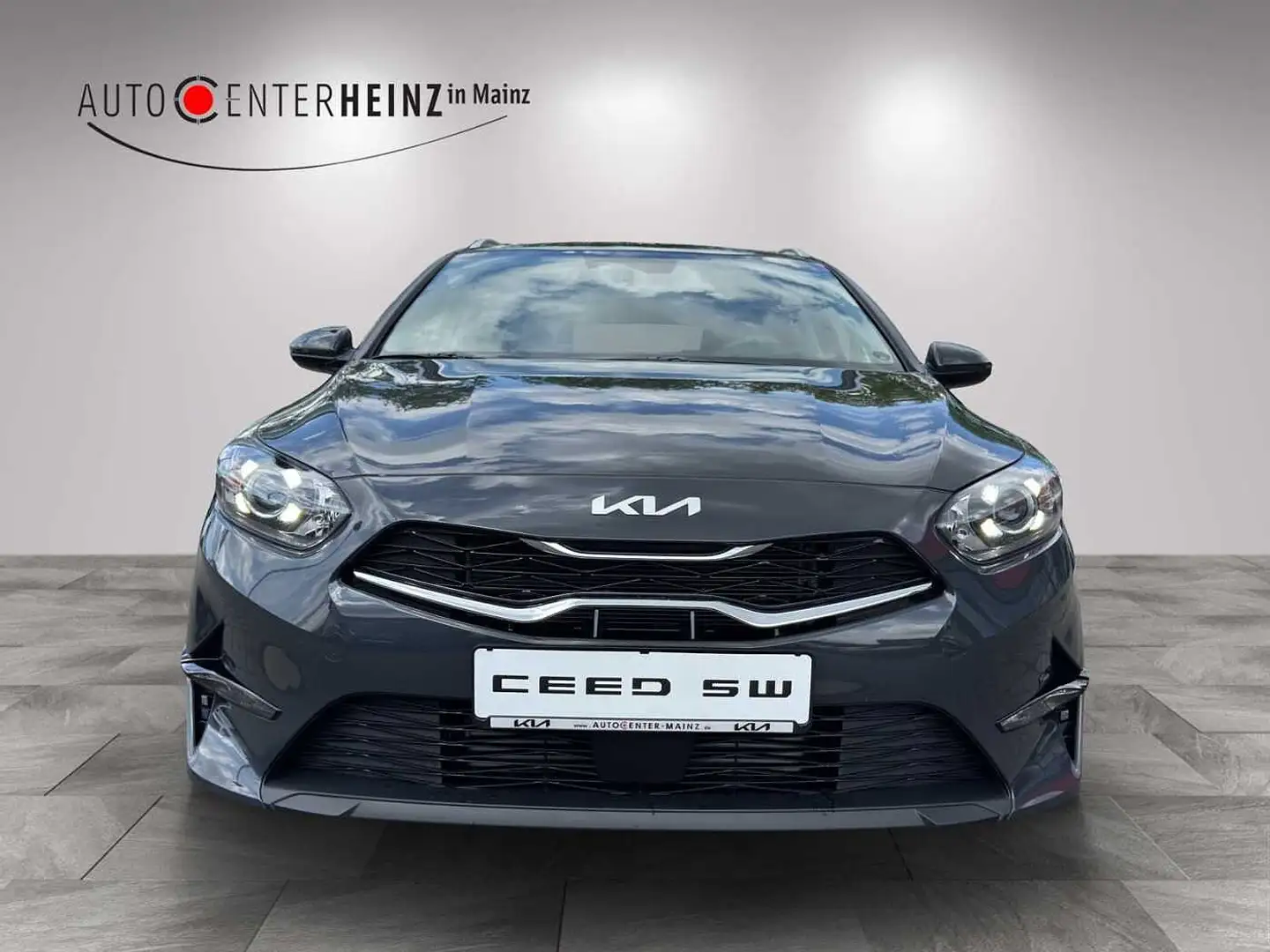 Kia Ceed SW / cee'd SW 1.5 T-GDI DCT7 OPF Vision mit Komfort-plus-Paket Gri - 2