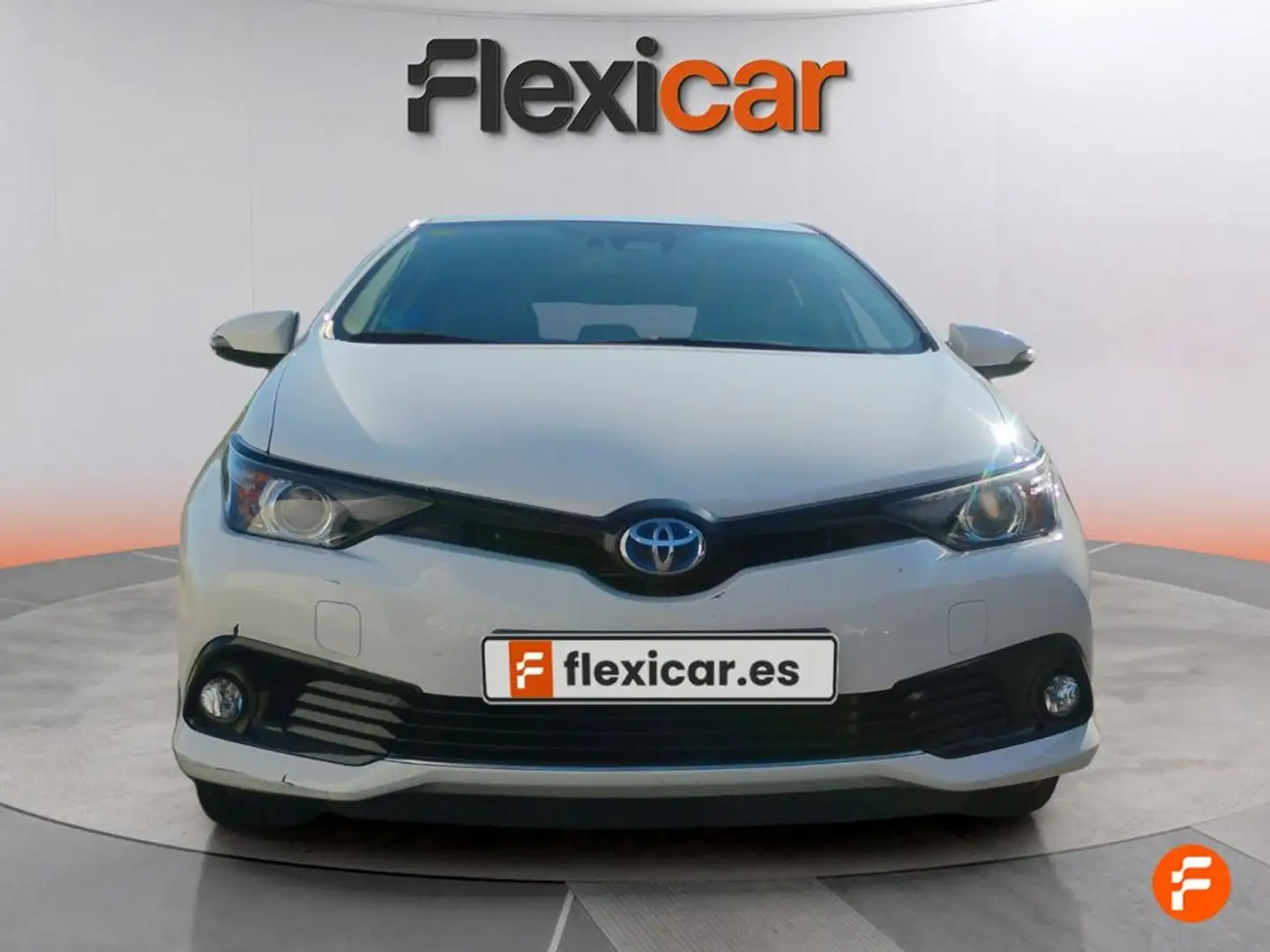 Toyota Auris 1.8 Hybrid Active - 5P (2018) Amarillo - 2