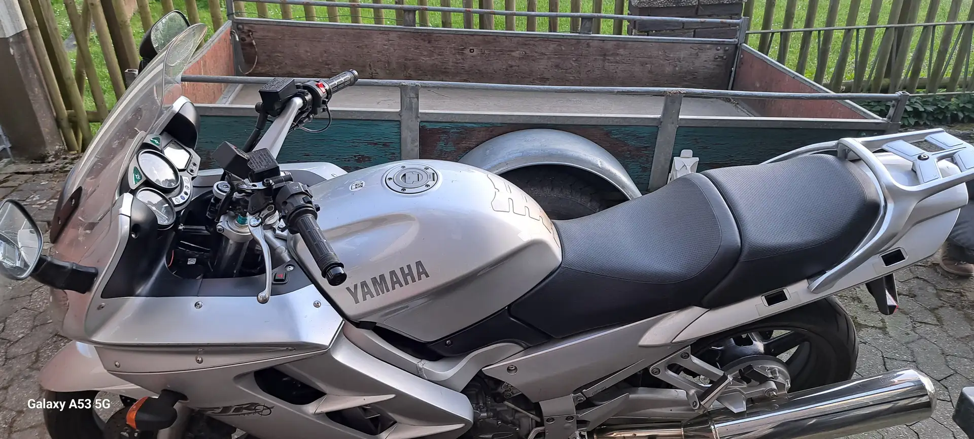 Yamaha FJR 1300 Argent - 1