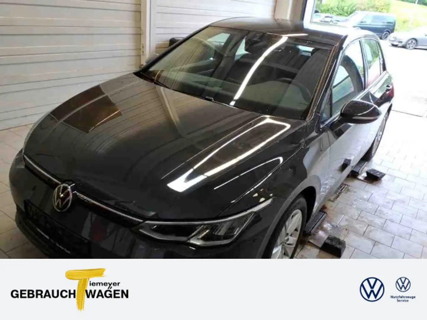 Volkswagen Golf 1.0 eTSI DSG LIFE NAVI ASSIST behMFL Grau - 1