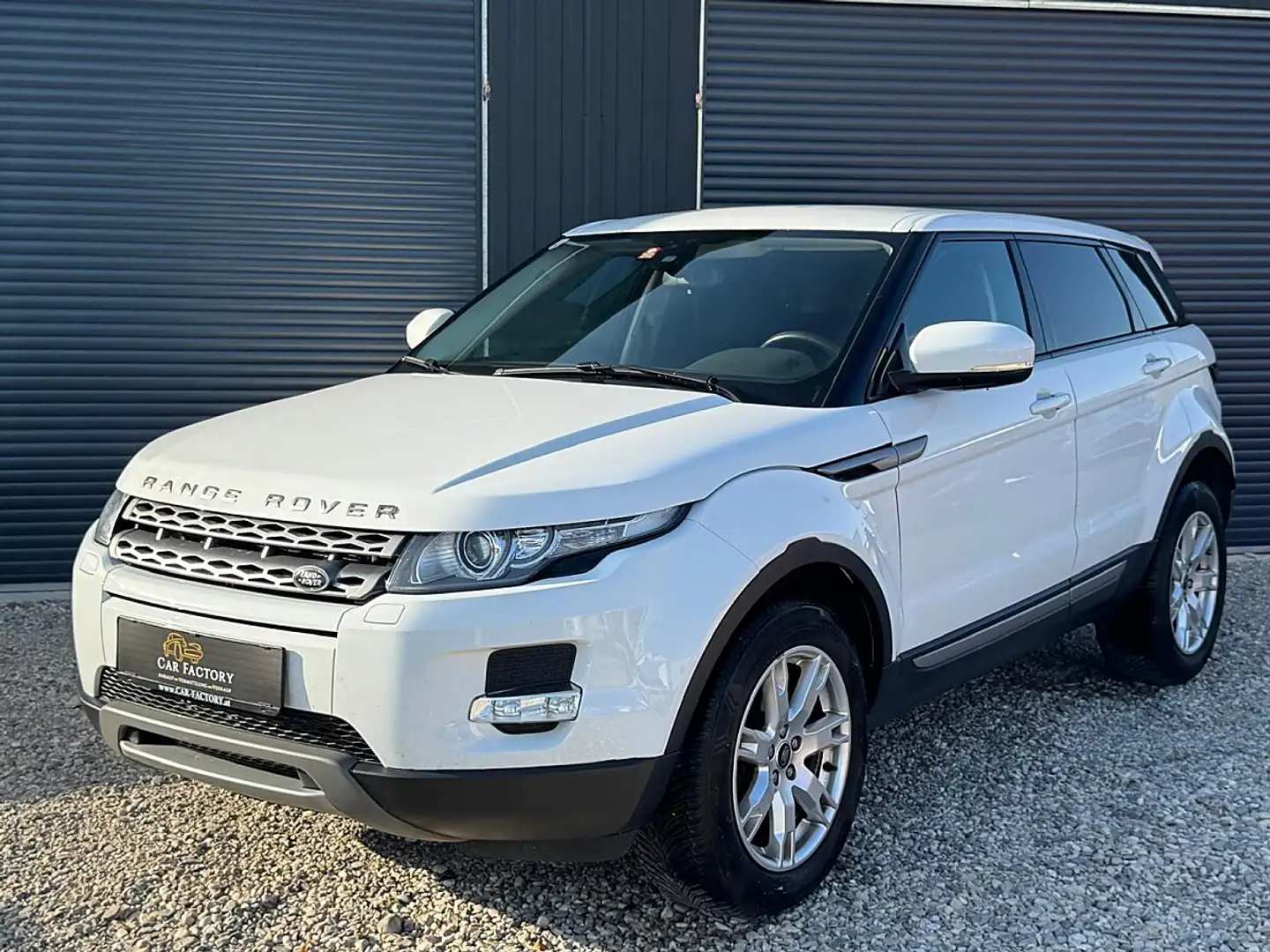 Land Rover Range Rover Evoque Pure 2,2 eD4 Weiß - 1