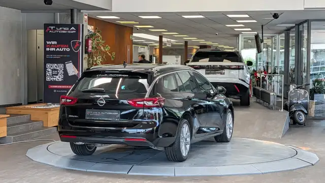 Opel Insignia view 7