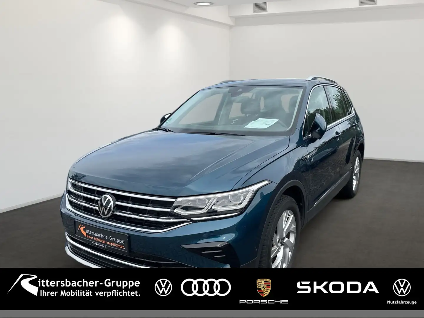 Volkswagen Tiguan 2.0 TSI Elegance DSG Blauw - 1