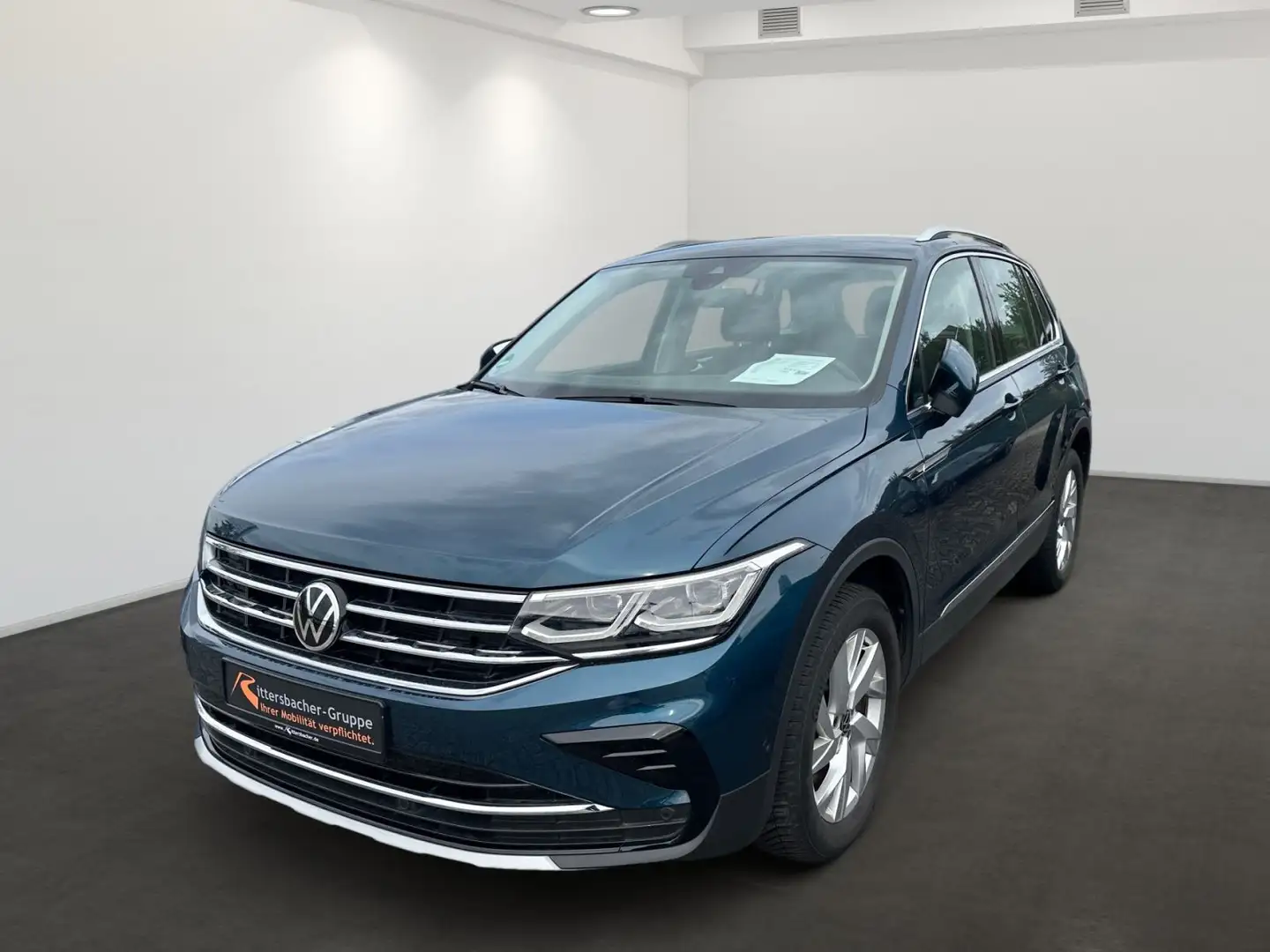 Volkswagen Tiguan 2.0 TSI Elegance DSG Blauw - 2