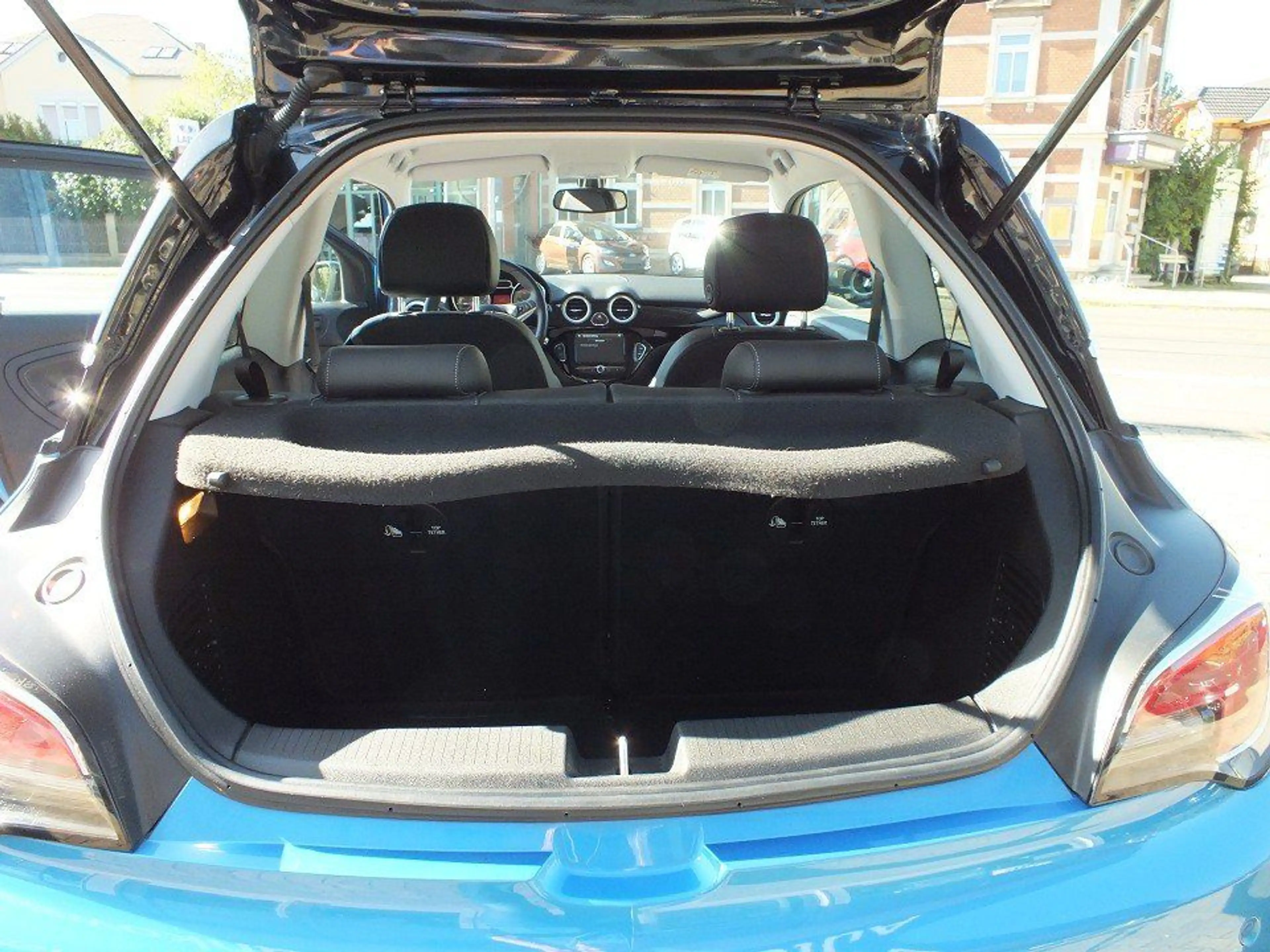 Opel Adam 1,2l 69 PS Edition 120 Jahre — photo 12