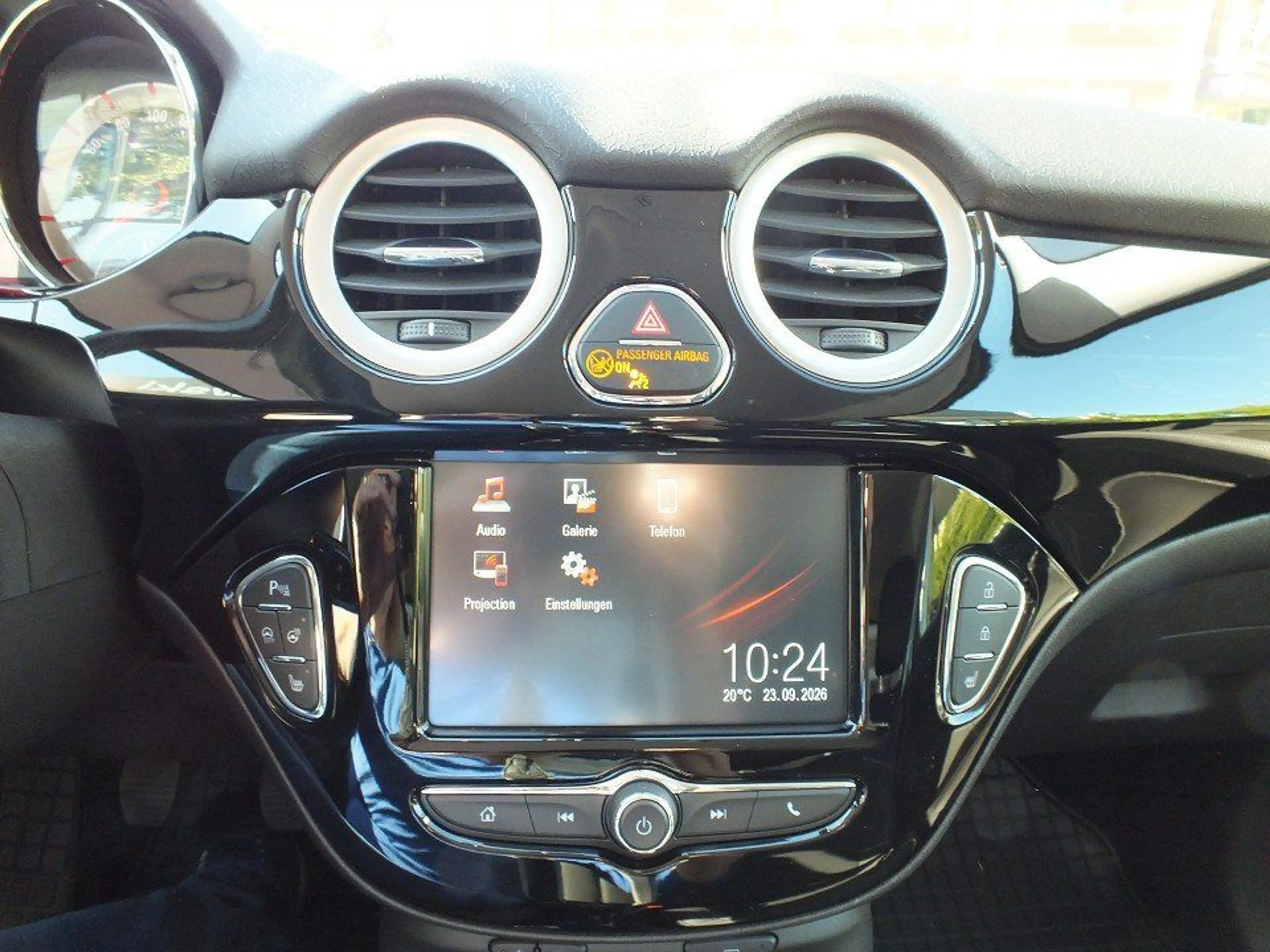 Opel Adam 1,2l 69 PS Edition 120 Jahre — photo 8