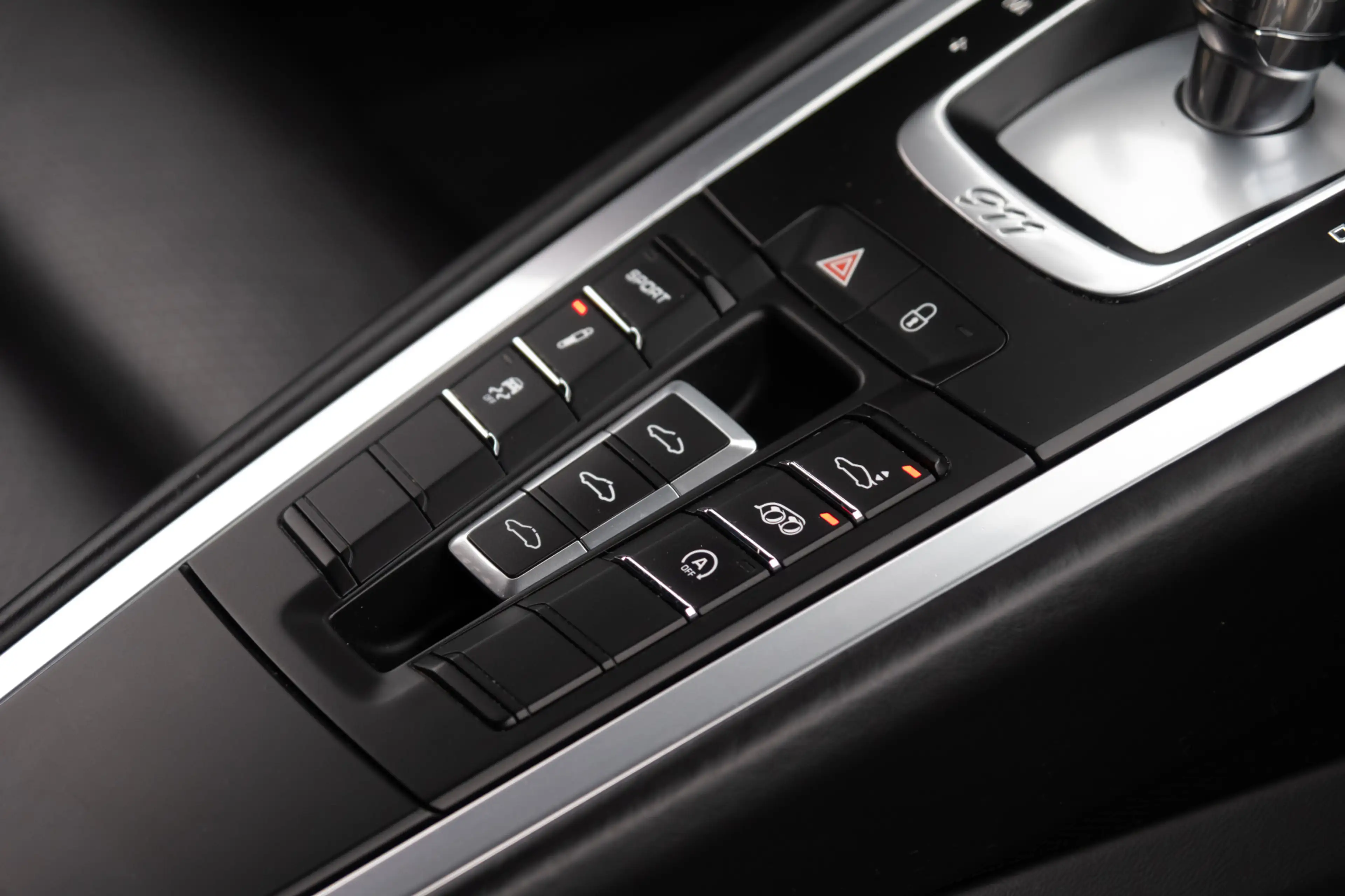 Porsche 991 3.0 Carrera 991.2 / Sportuitlaat / Apple Carplay / — photo 26