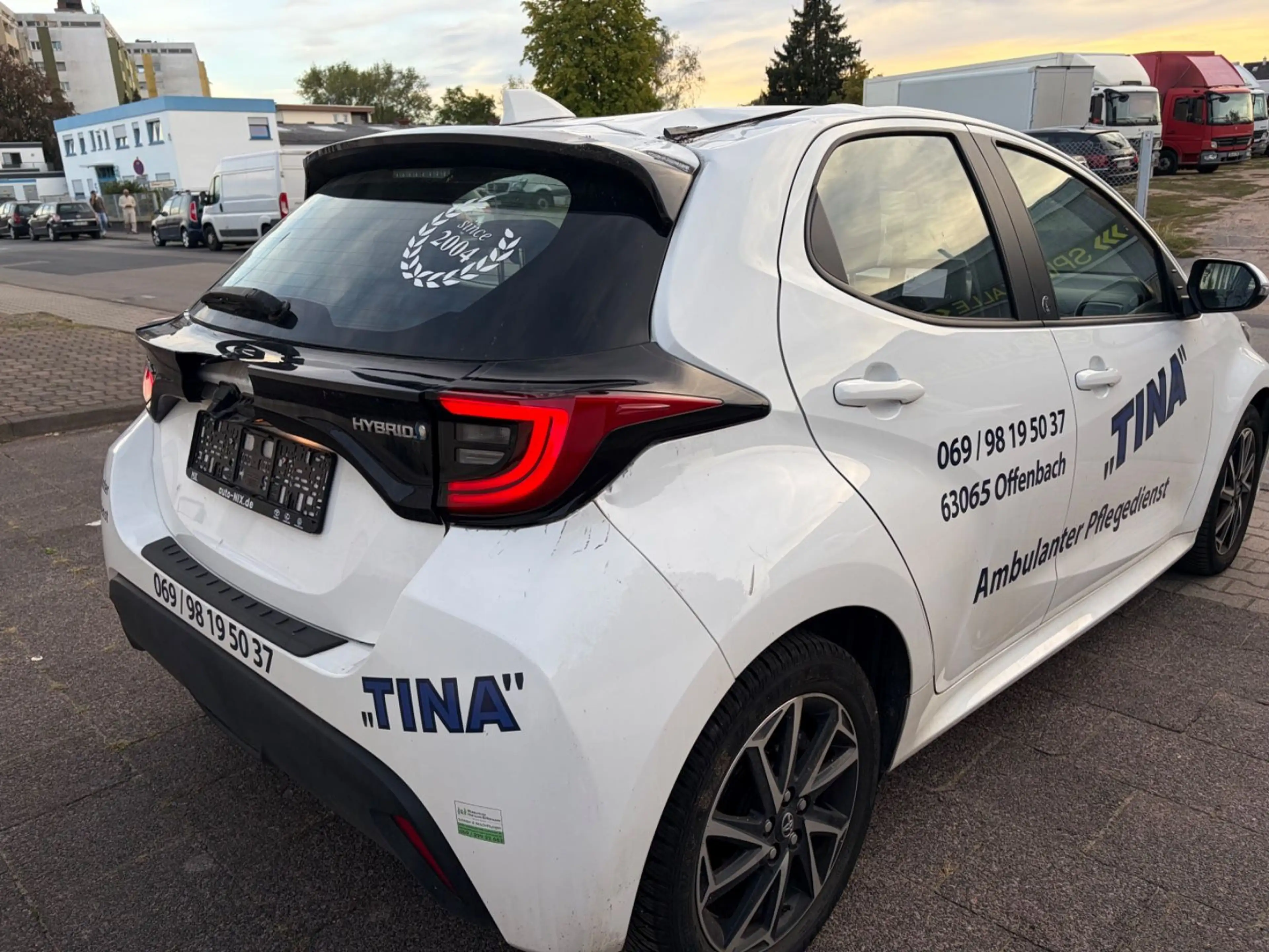 Toyota Yaris 1.5-l-VVT-i Hybrid CVT Team Deutschland — photo 12